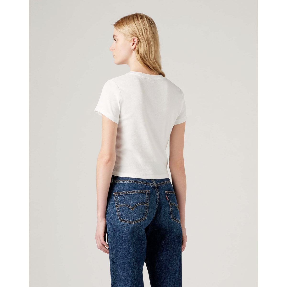 ESSENTIAL_SPORTY_TEE_A7419_0013_Image_3