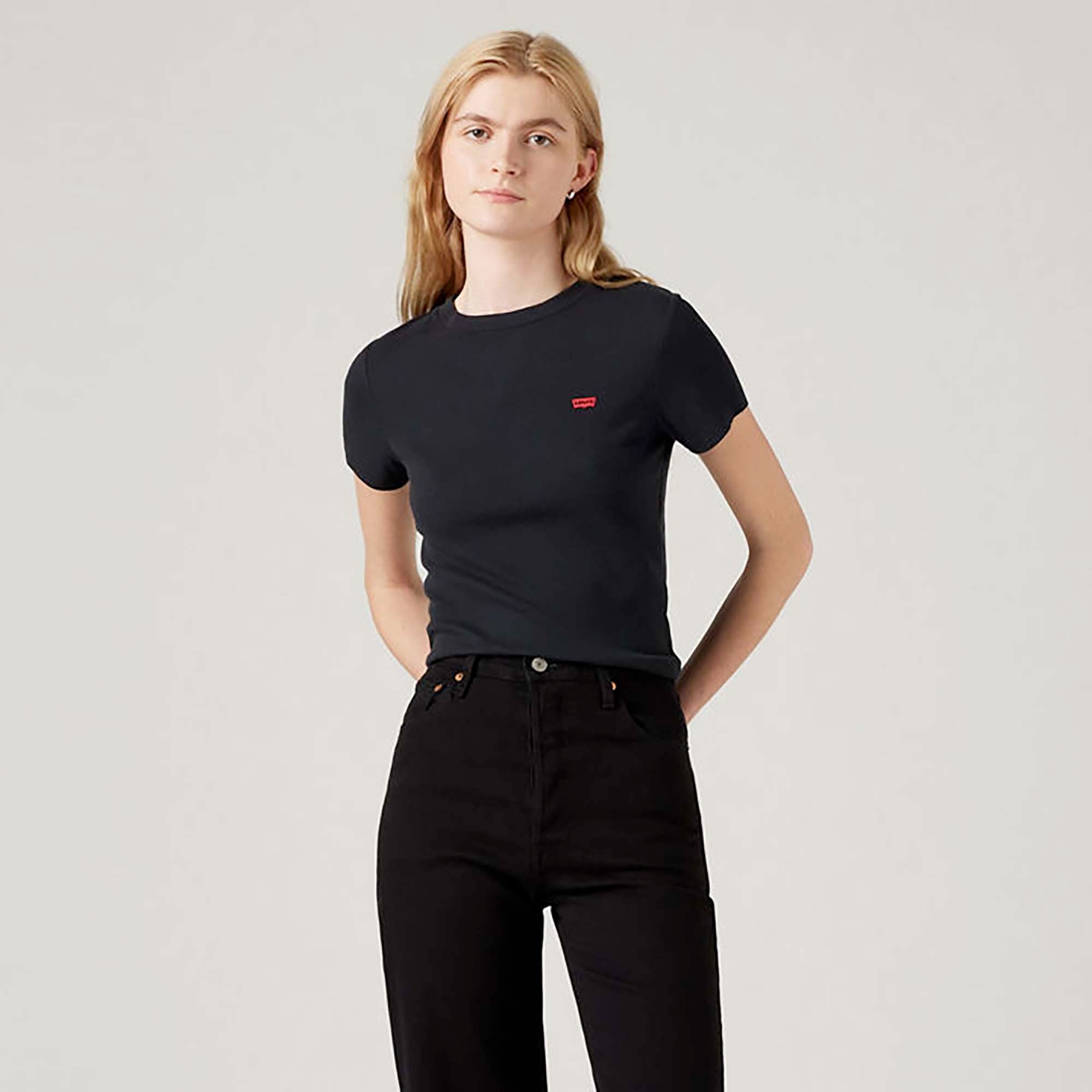 ESSENTIAL_SPORTY_TEE_A7419_0014_Image_2