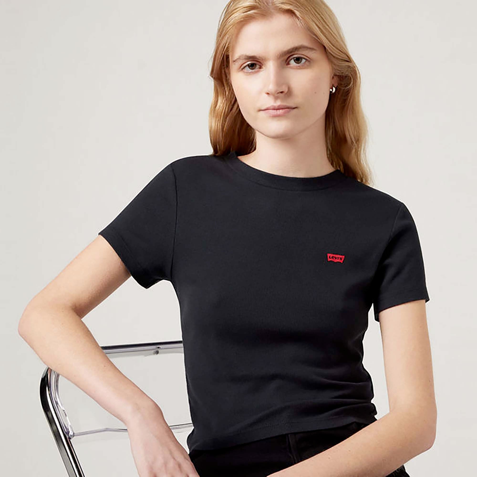 ESSENTIAL_SPORTY_TEE_A7419_0014_Image_4