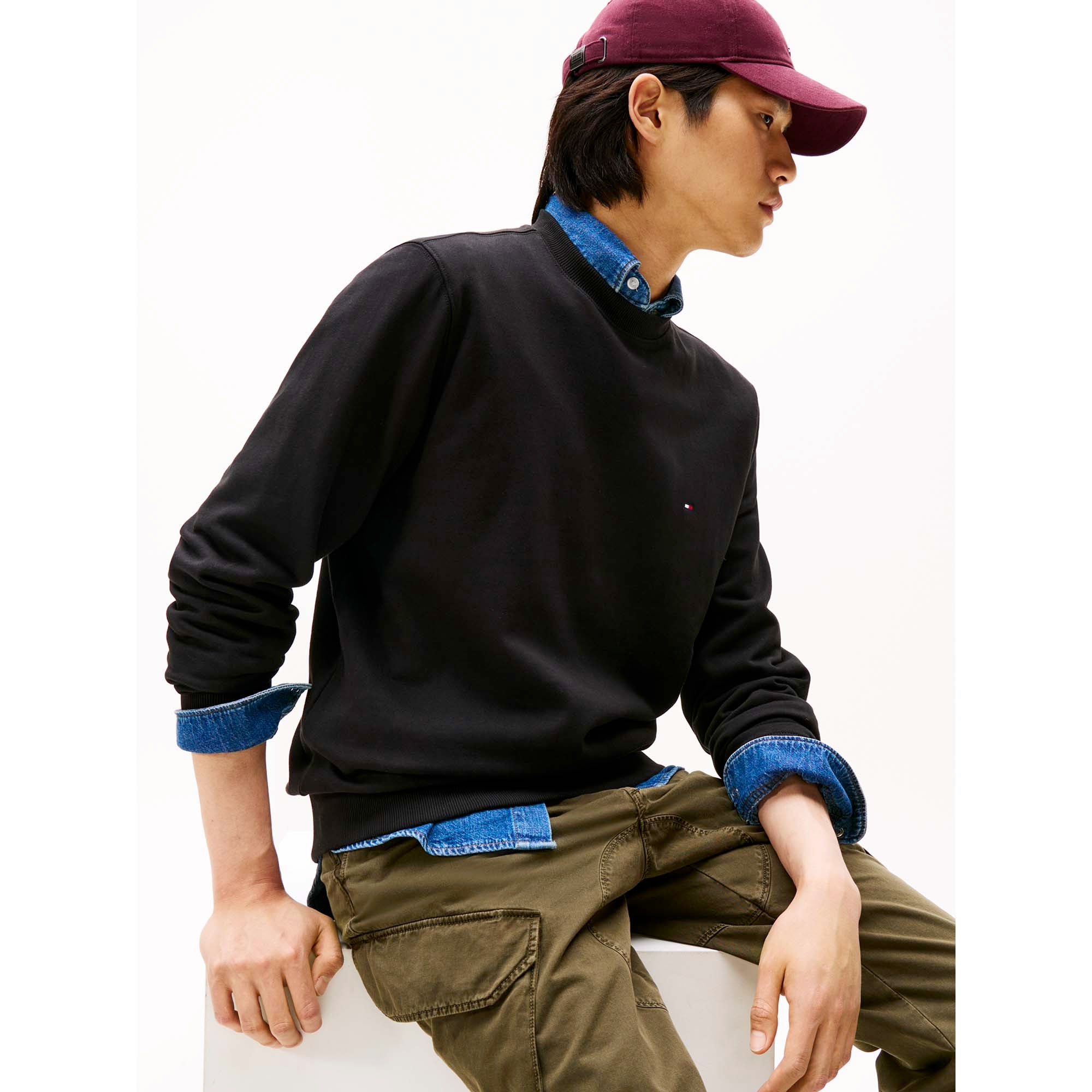 ESSENTIAL_TERRY_CREW_MW0MW37237_BDS_Image_4