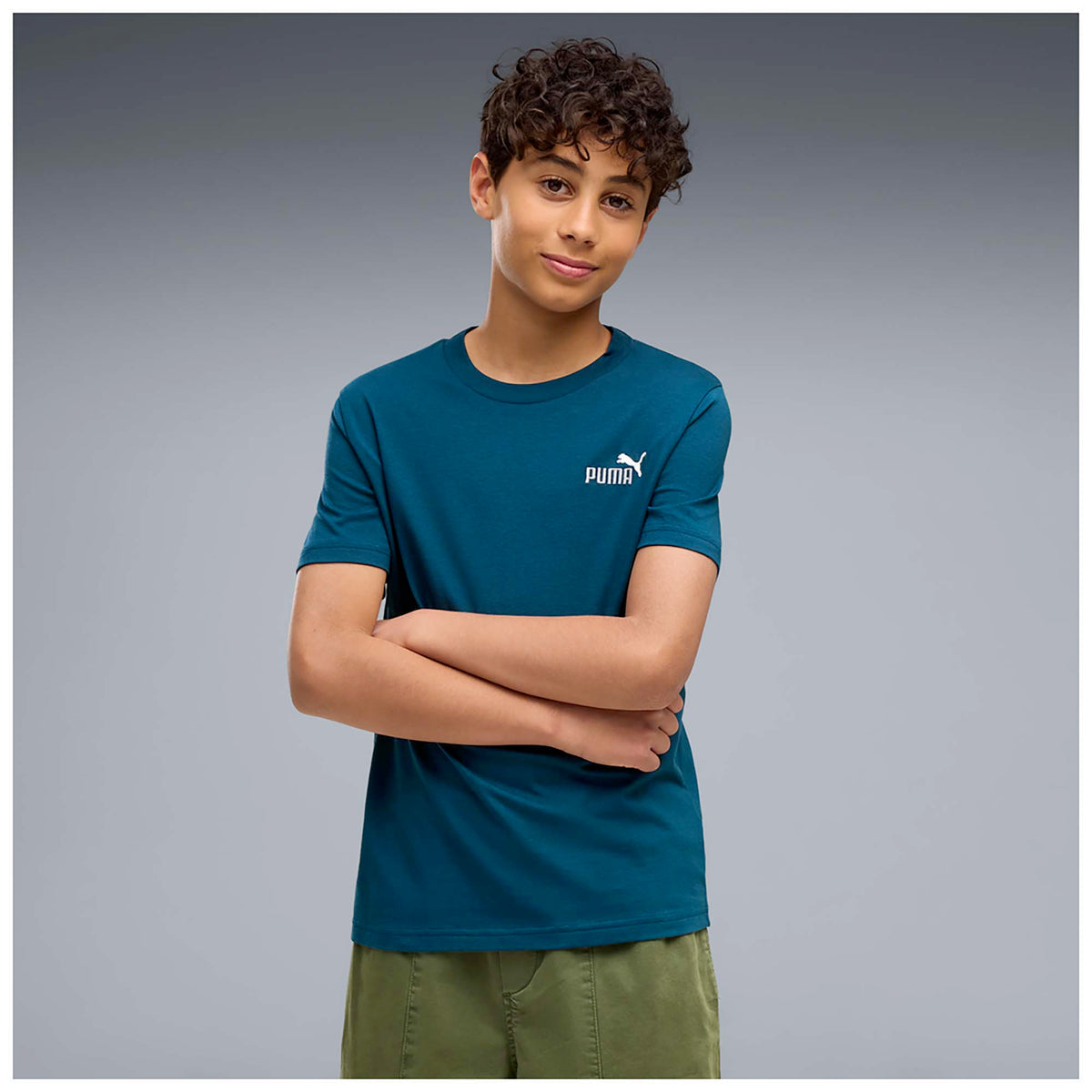 ESS_2_COLOR_SMALL_NO_1_LOGO_TEE_B_685779_36_Image_2