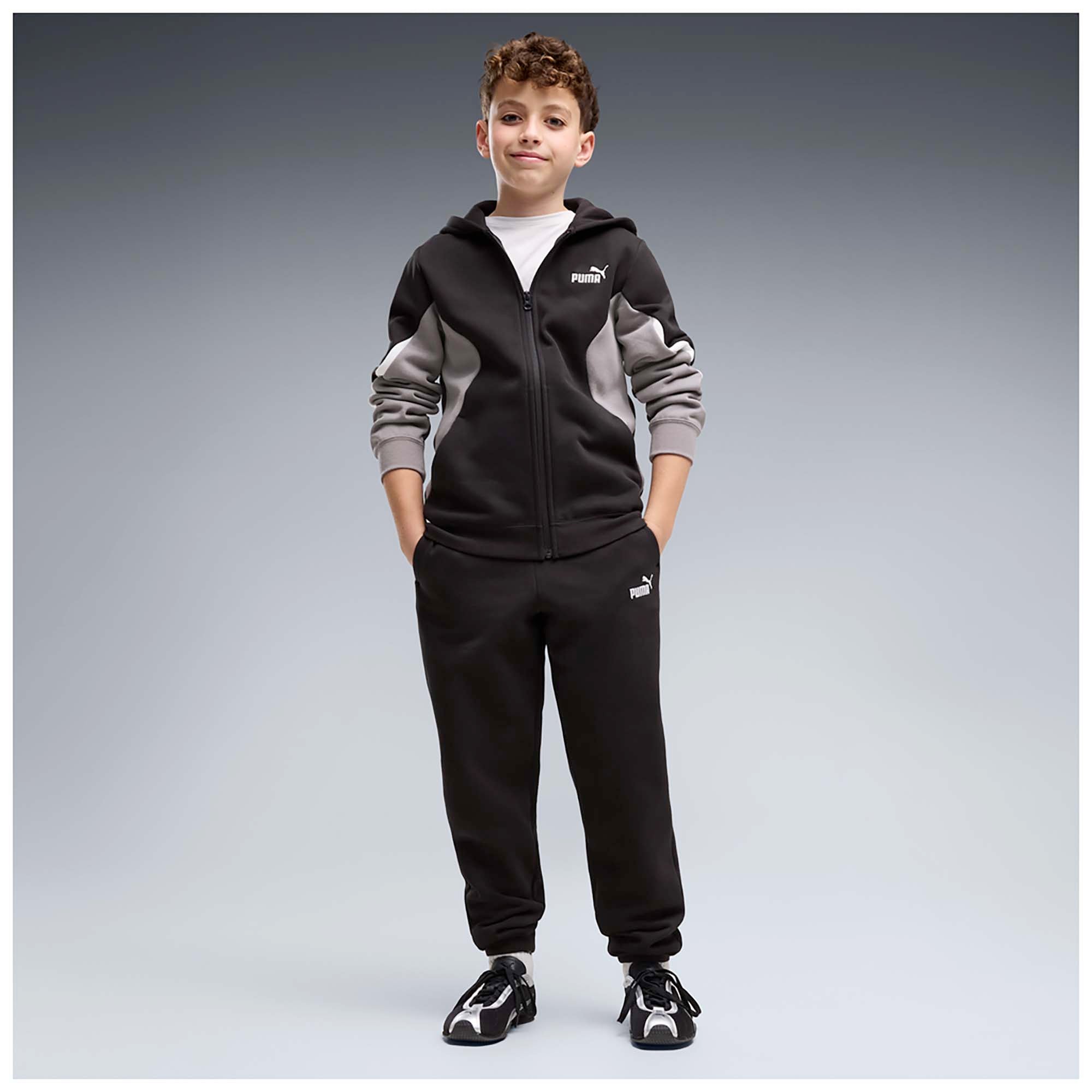 ESS_BLOCK_FULL-ZIP_SWEAT_SUIT_B_695219_01_Image_2