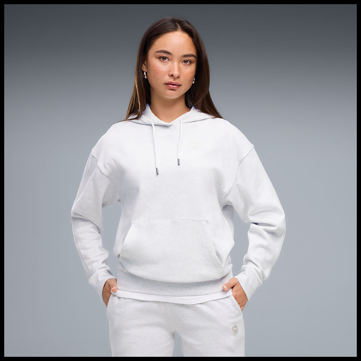 ESS_ELEVATED_COMFORT_HOODIE_FL_694073_05_Image_2