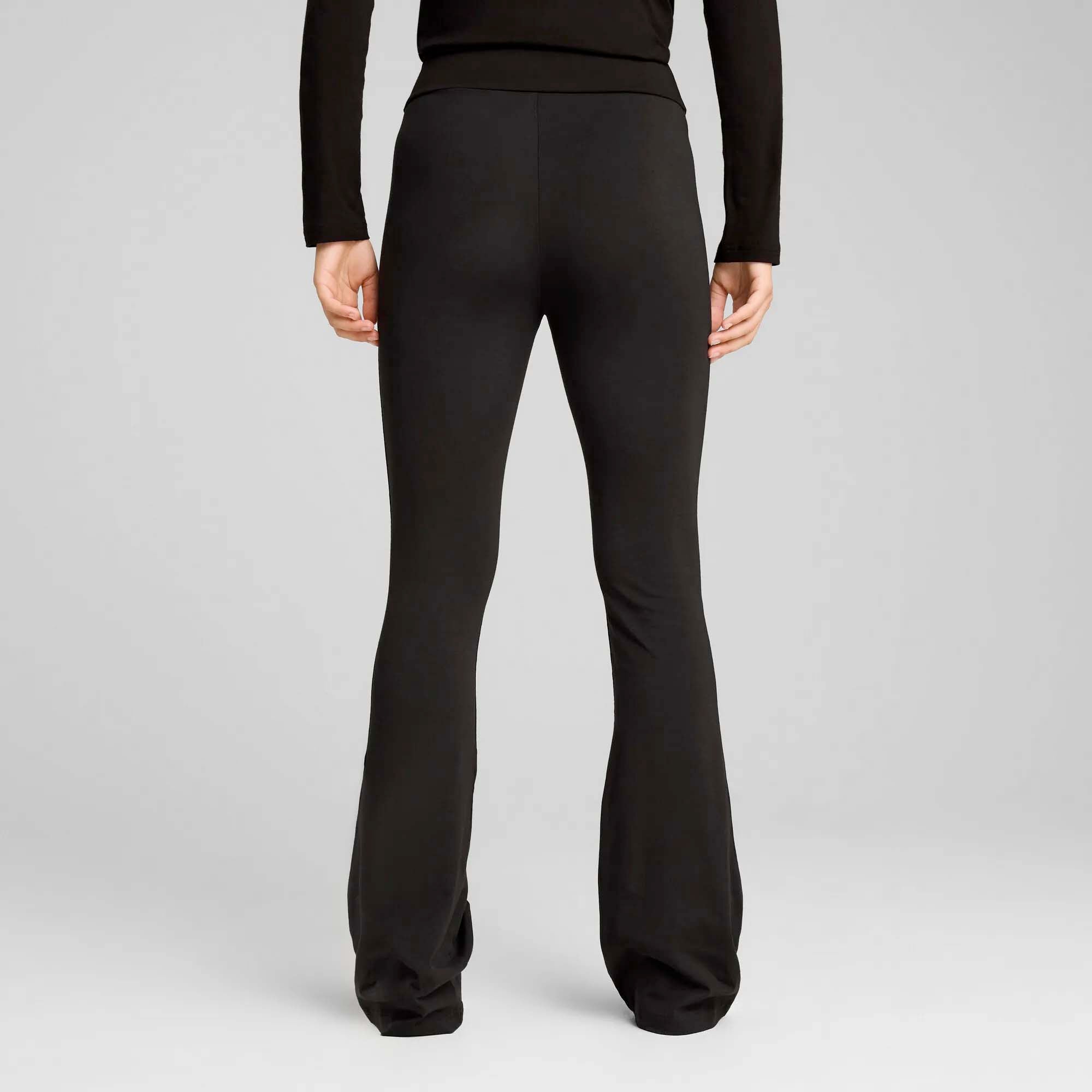 ESS_HIGH-WAIST_FLARED_LEGGINGS_631542_01_Image_3