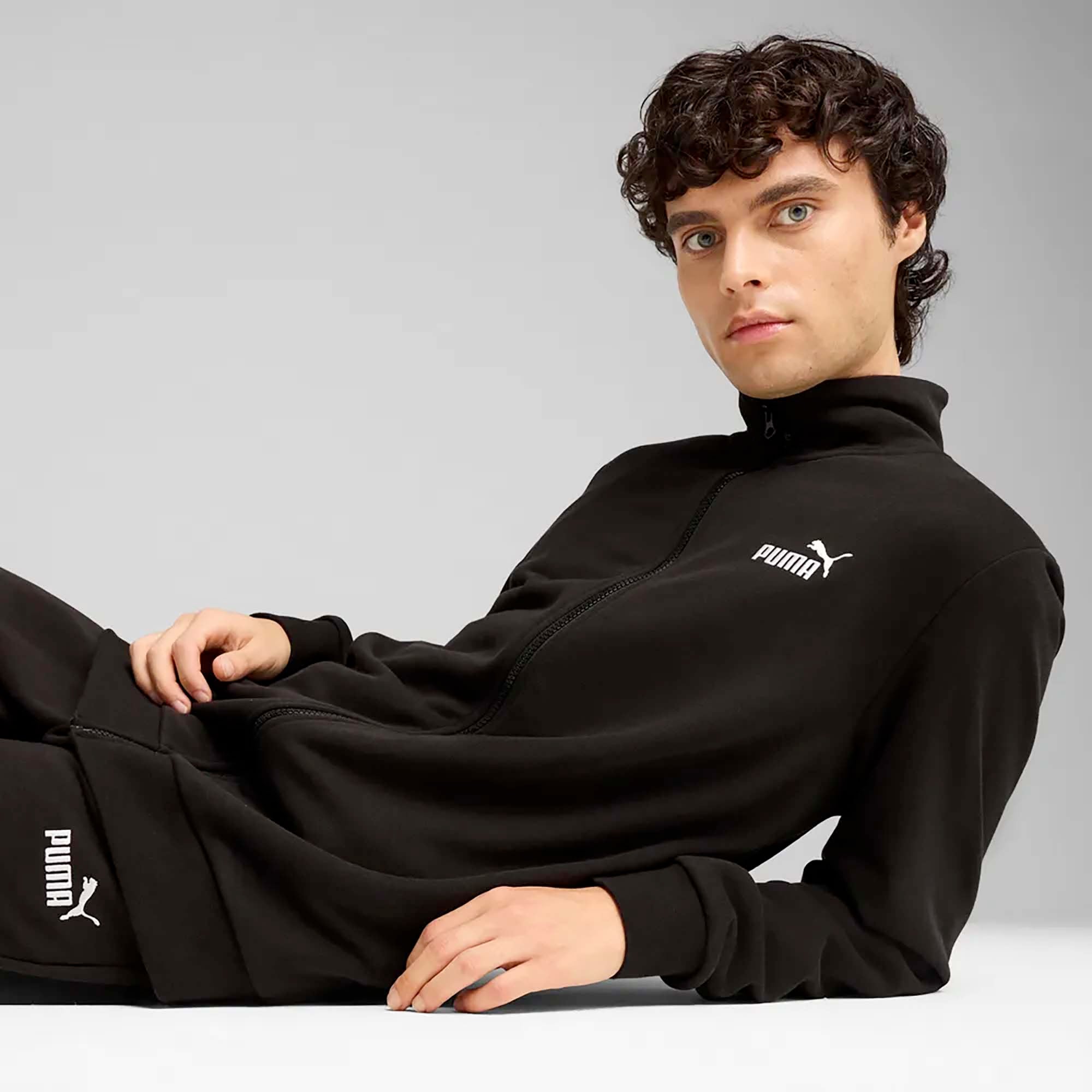 ESS_NO1_LOGO_TR_KNITTED_SUIT_684848_01_Image_4