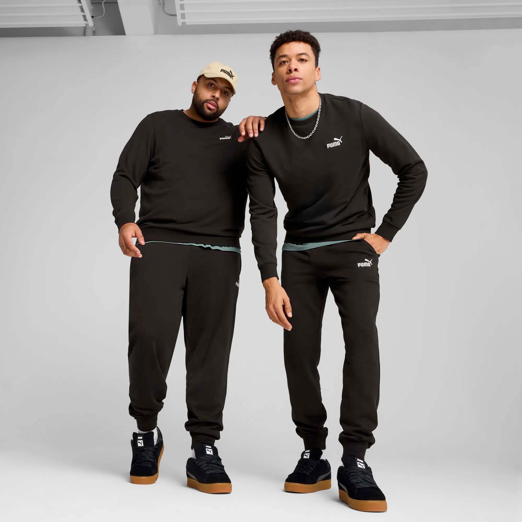 ESS_NO_1_LOGO_SWEATPANTS_TR_CL_682608_01_Image_5