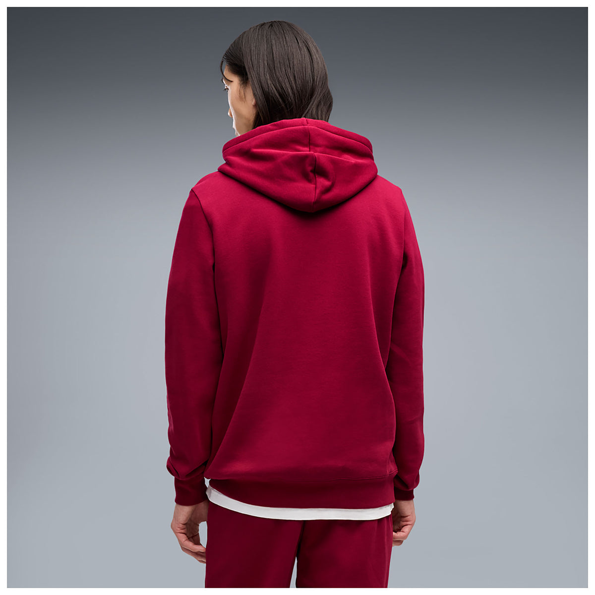 ESS_SMALL_NO1_LOGO_CENTERED_HOODIE_FL_692914_23_Image_3