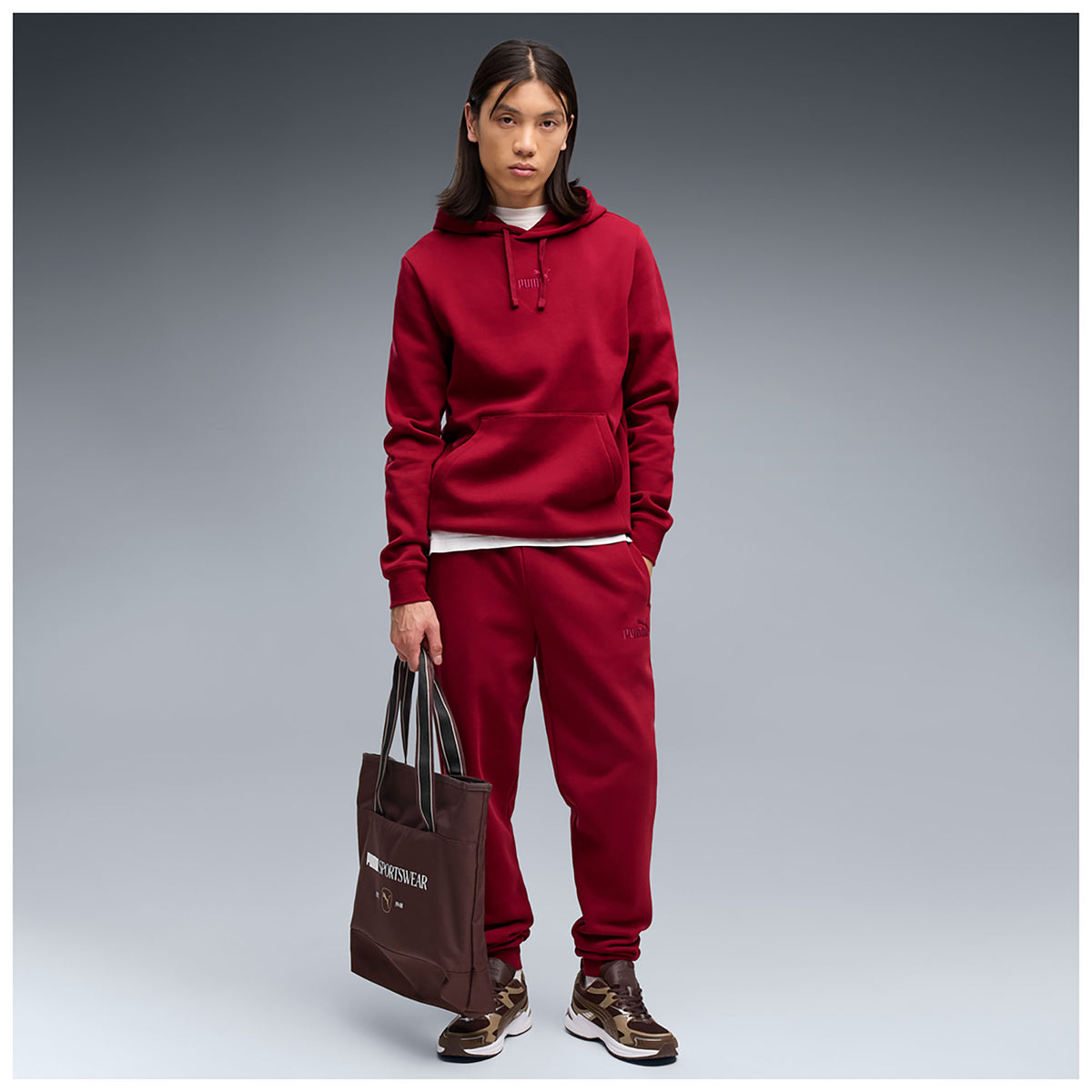 ESS_SMALL_NO1_LOGO_CENTERED_HOODIE_FL_692914_23_Image_4