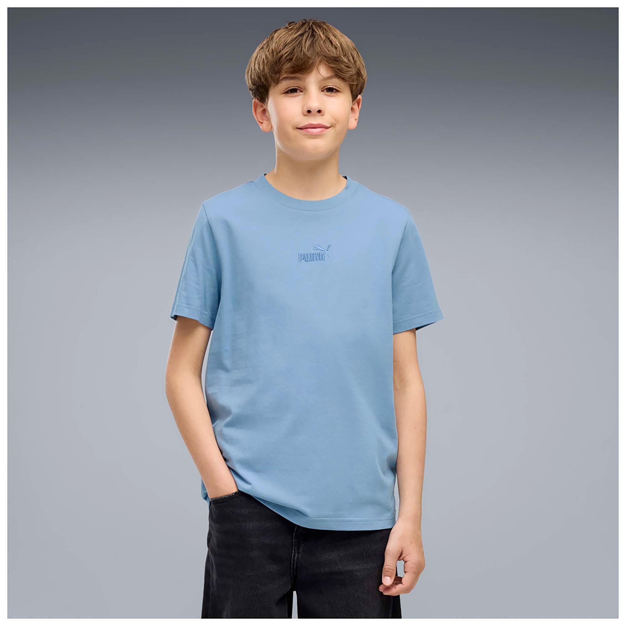 ESS_SMALL_NO1_LOGO_CENTERED_TEE_B_692975_26_Image_2