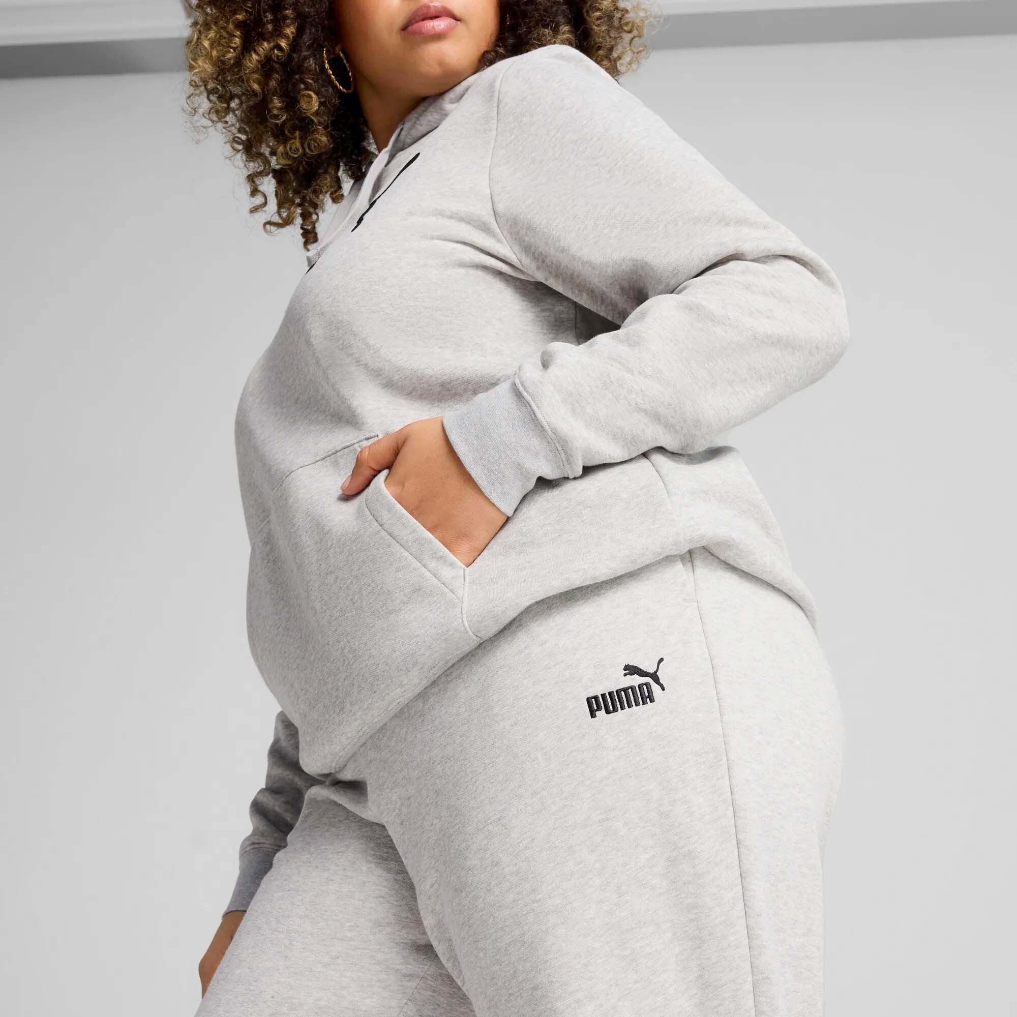 ESS_SMALL_NO_1_LOGO_SWEATPANTS_FL_CL_682448_04_Image_6