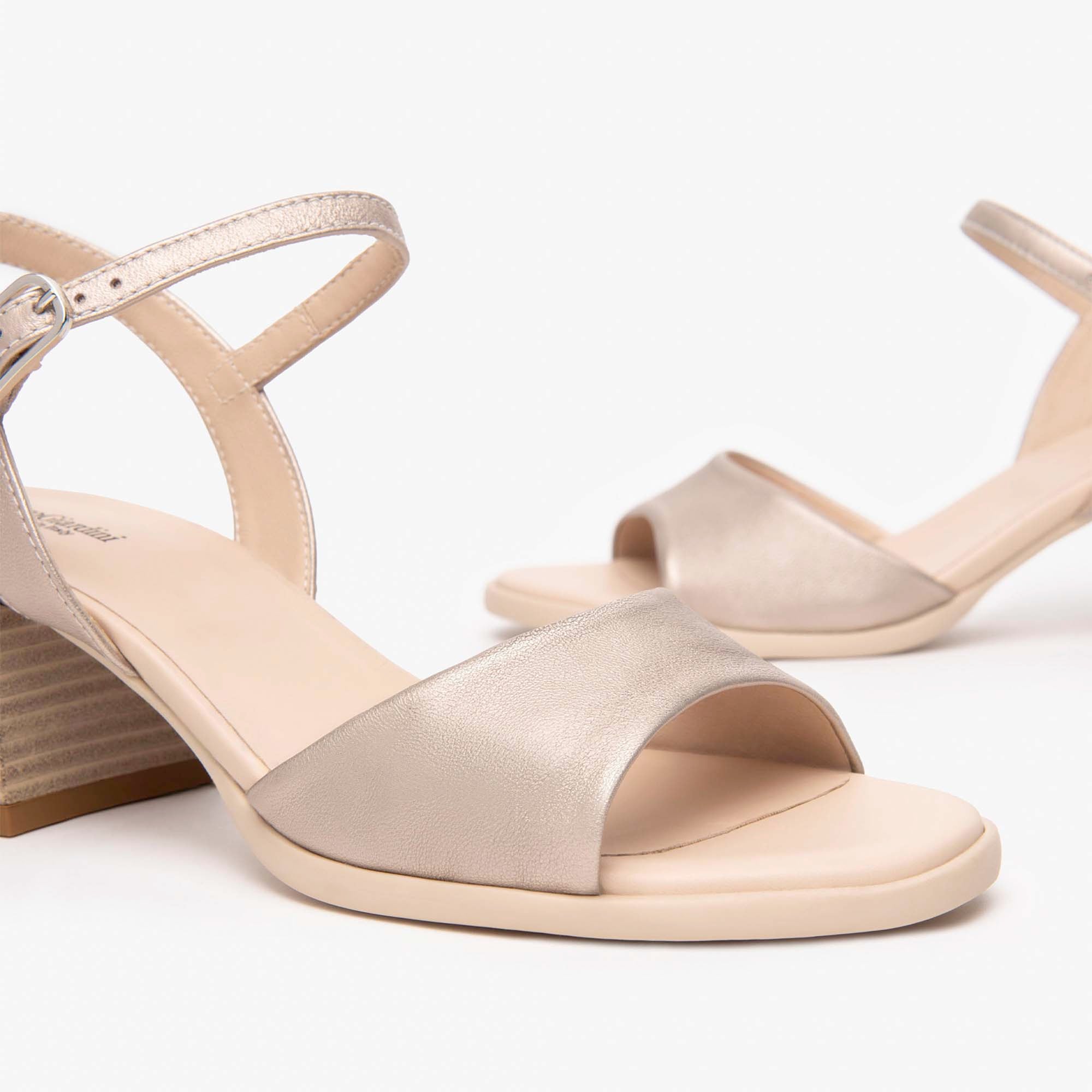 ETOILE_SAND_TR_COIRA_NATURALE_35_E513431D_675_Image_3