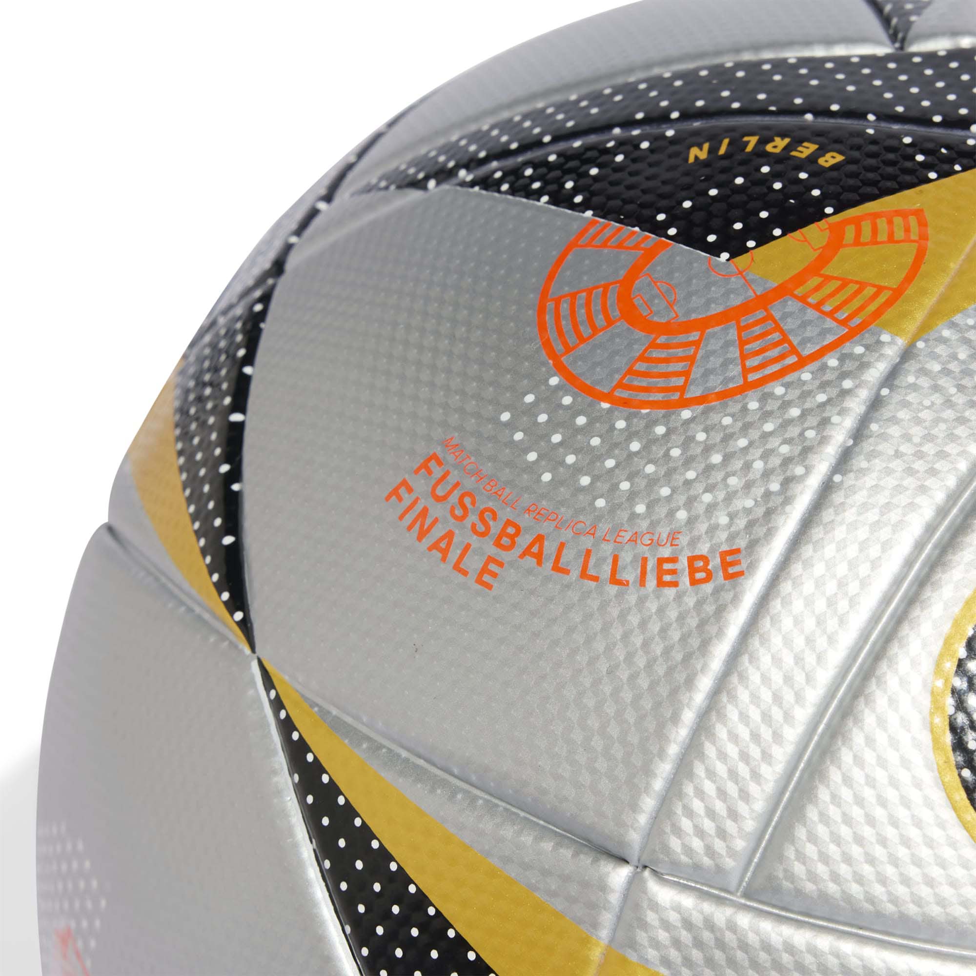 EURO24_LGE_F_IX4046_SILVMTG_Image_3