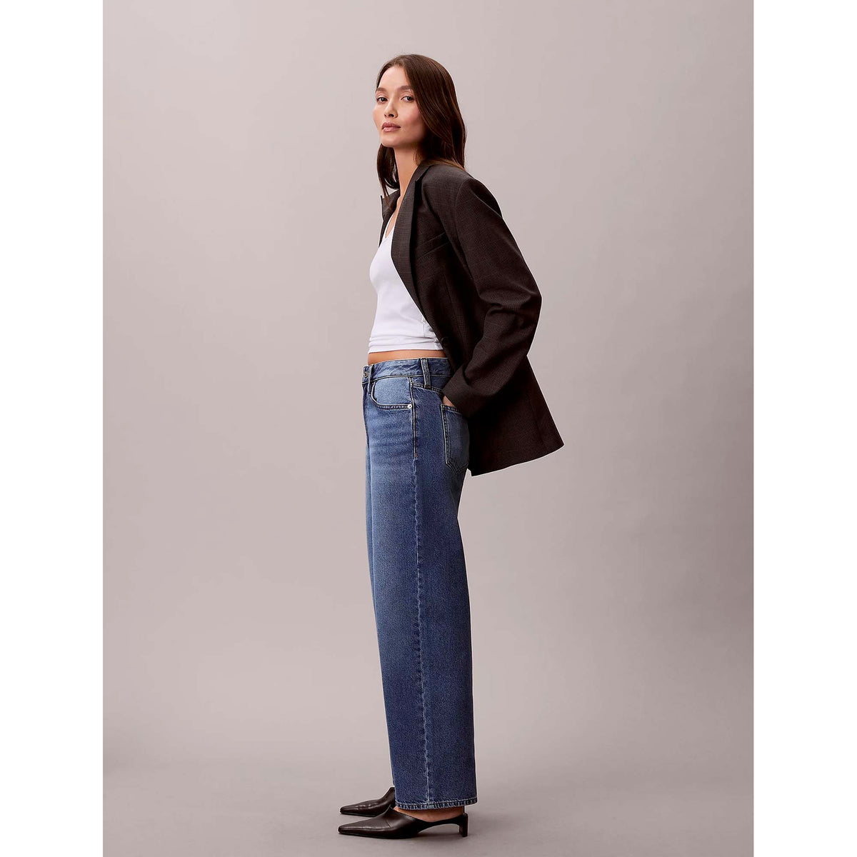 EU_BARREL_JEAN_INDIG_LV047E626G_MZK_Image_3