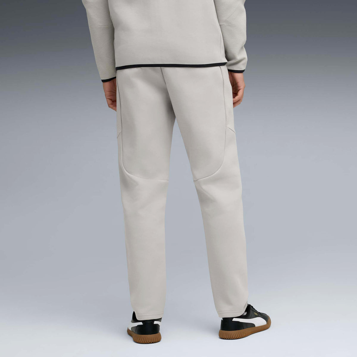 EVOSTRIPE_PANTS_DK_688234_63_Image_3