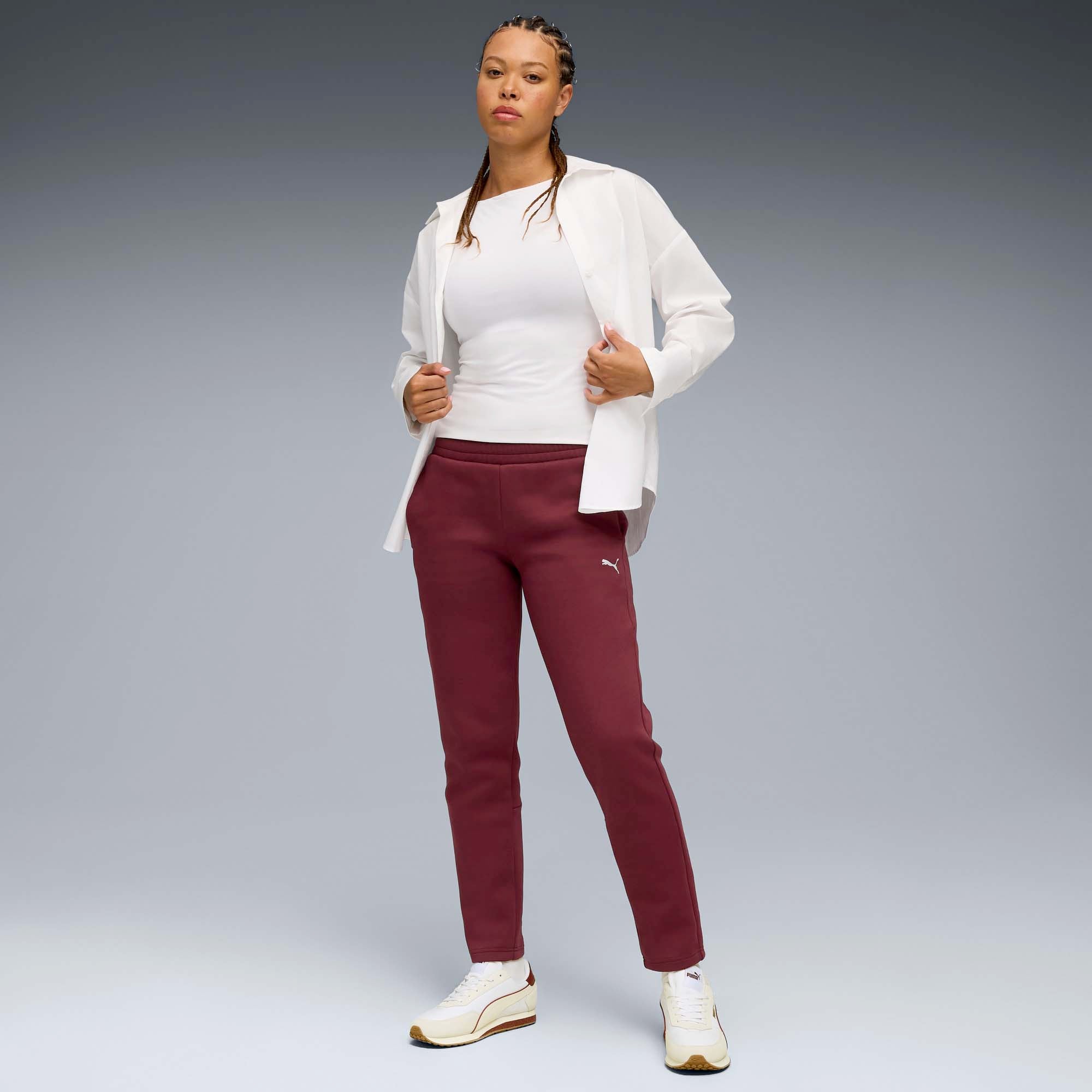 EVOSTRIPE_SWEATPANTS_DK_OP_688143_96_Image_4