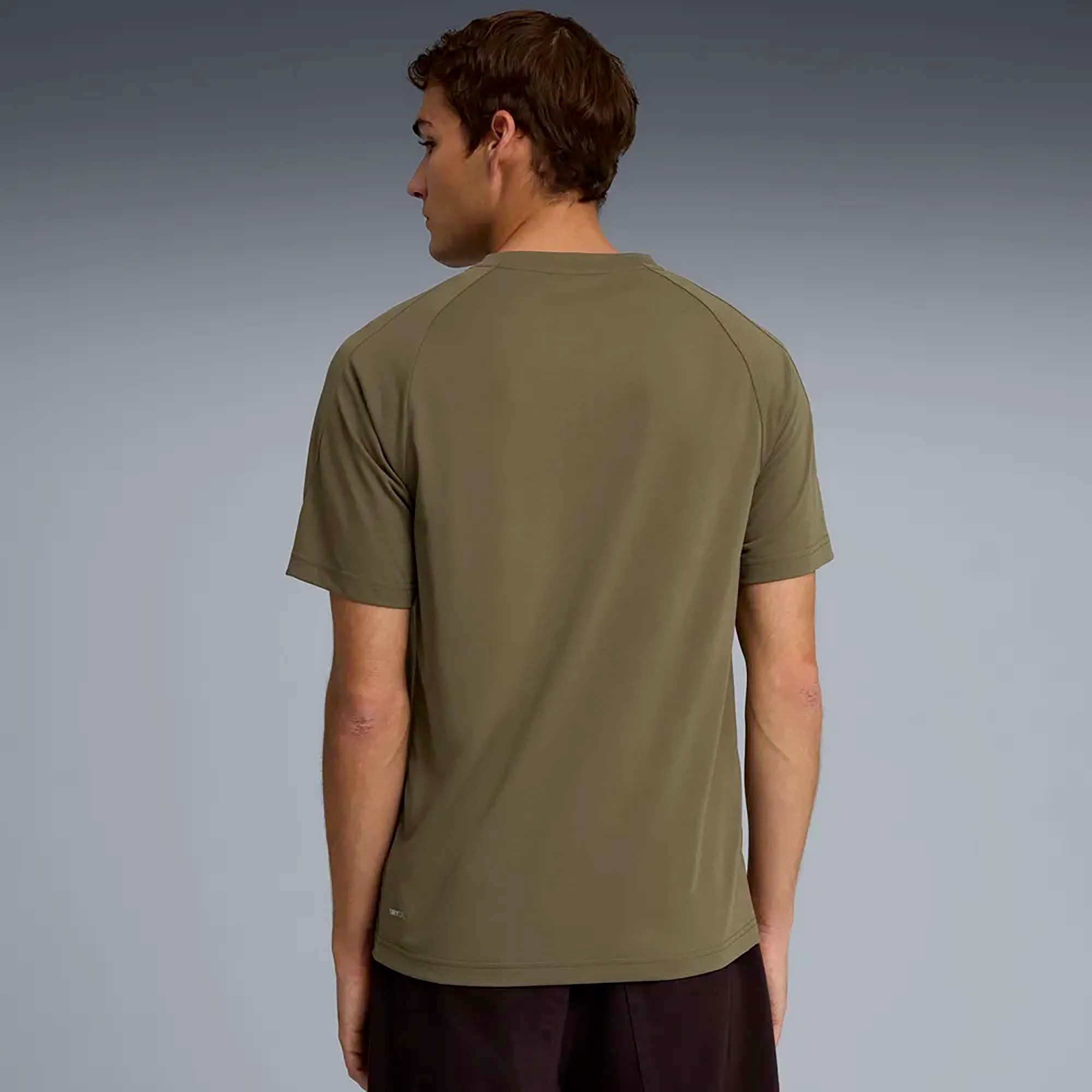EVOSTRIPE_TEE_692189_81_Image_3