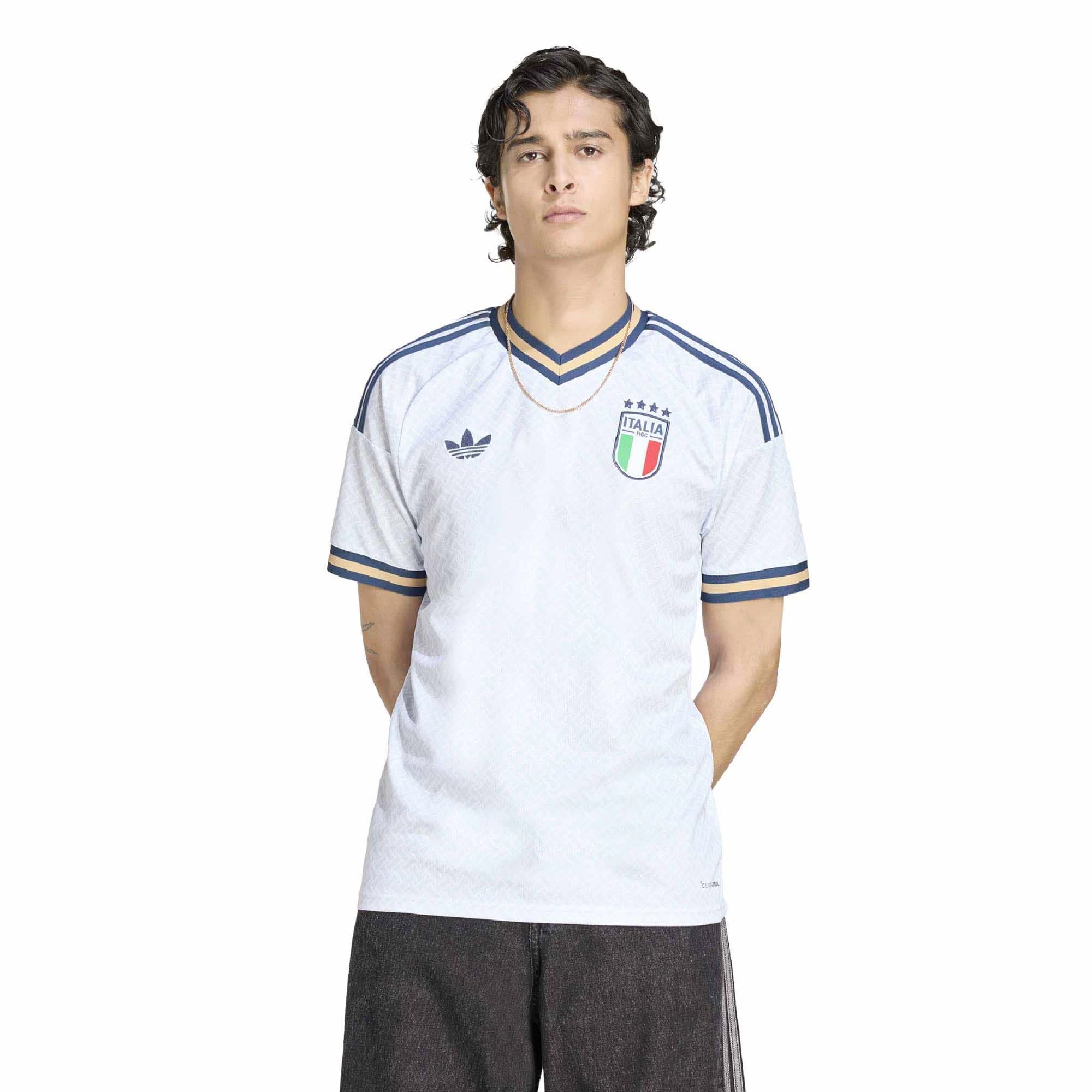 FIGC_A_JSY_KC8704_AERBLU_Image_2