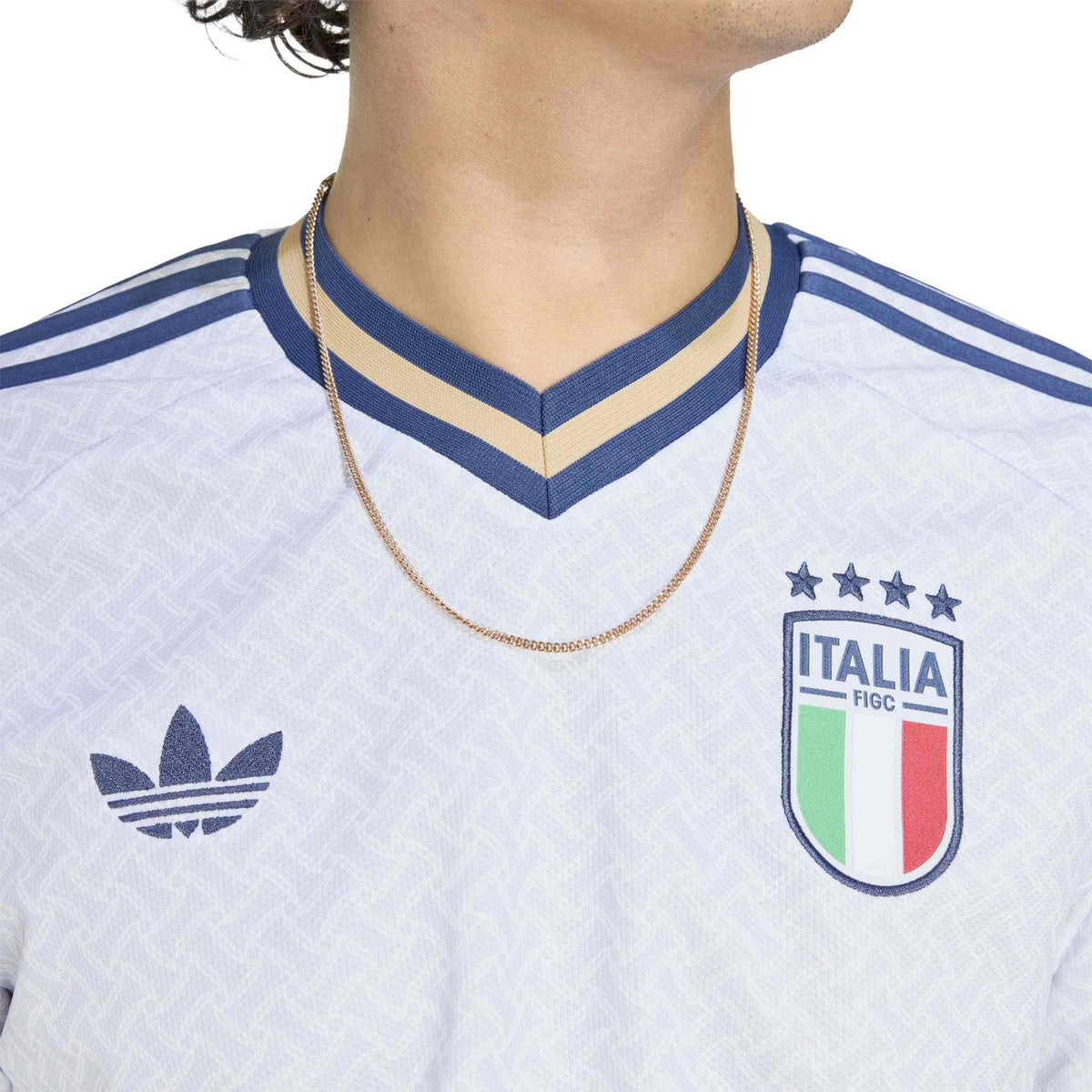FIGC_A_JSY_KC8704_AERBLU_Image_4
