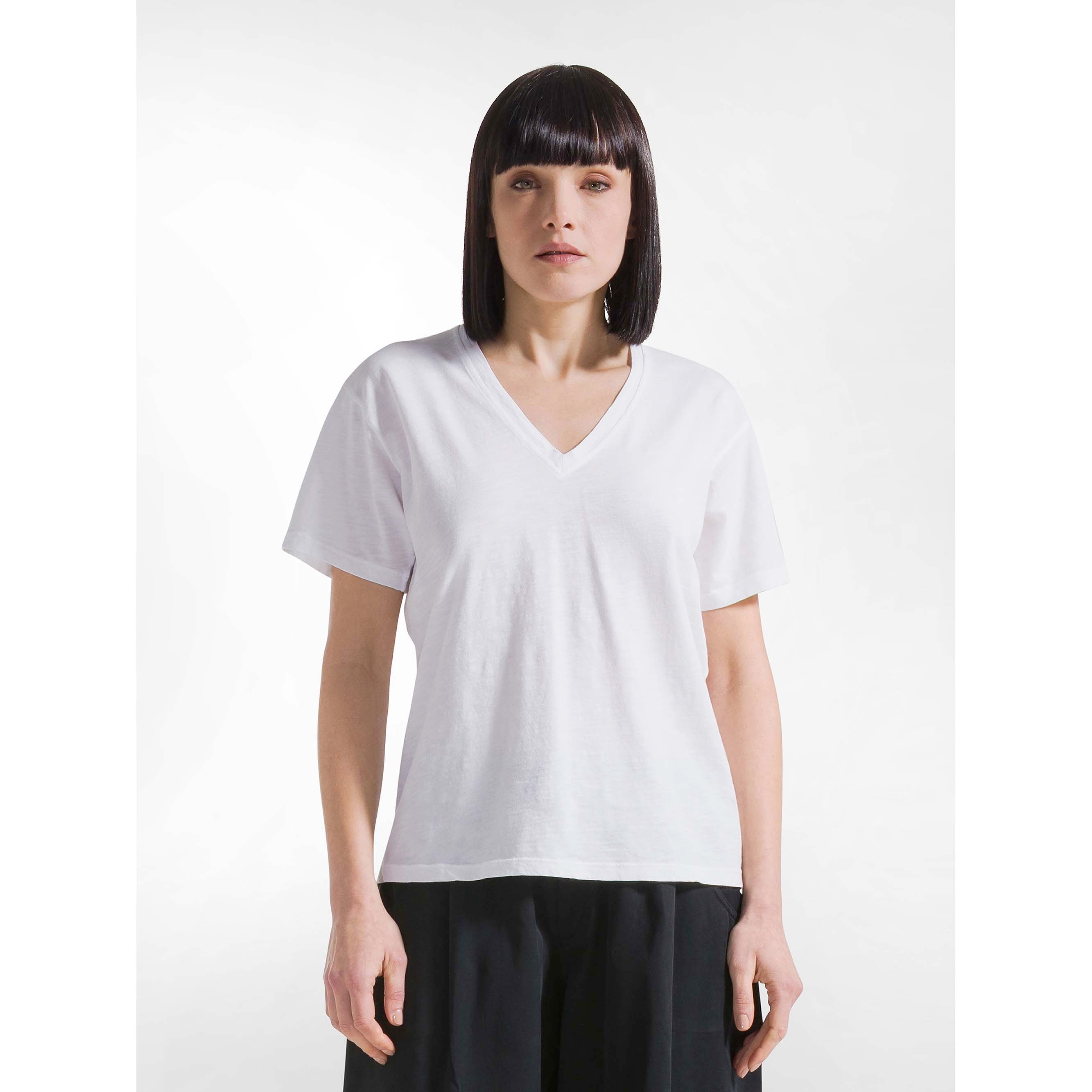 FLAMME_V-NECK_WIDE_D42515_10001_Image_2