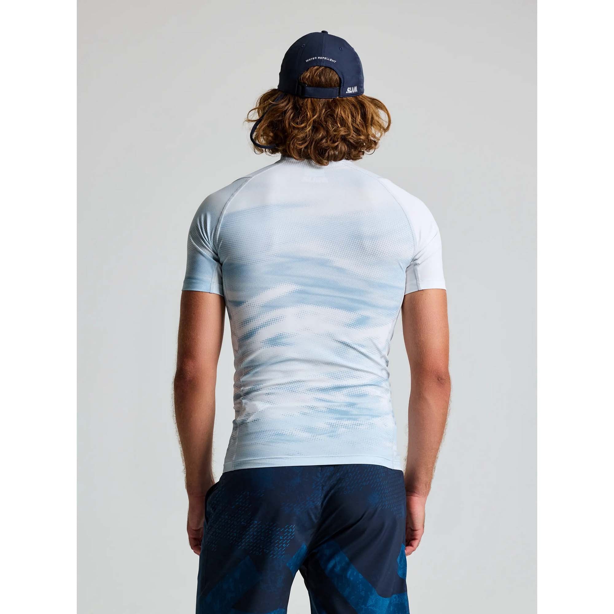 FOIL_RASHGUARD_SS_A119001S00_W68_Image_2