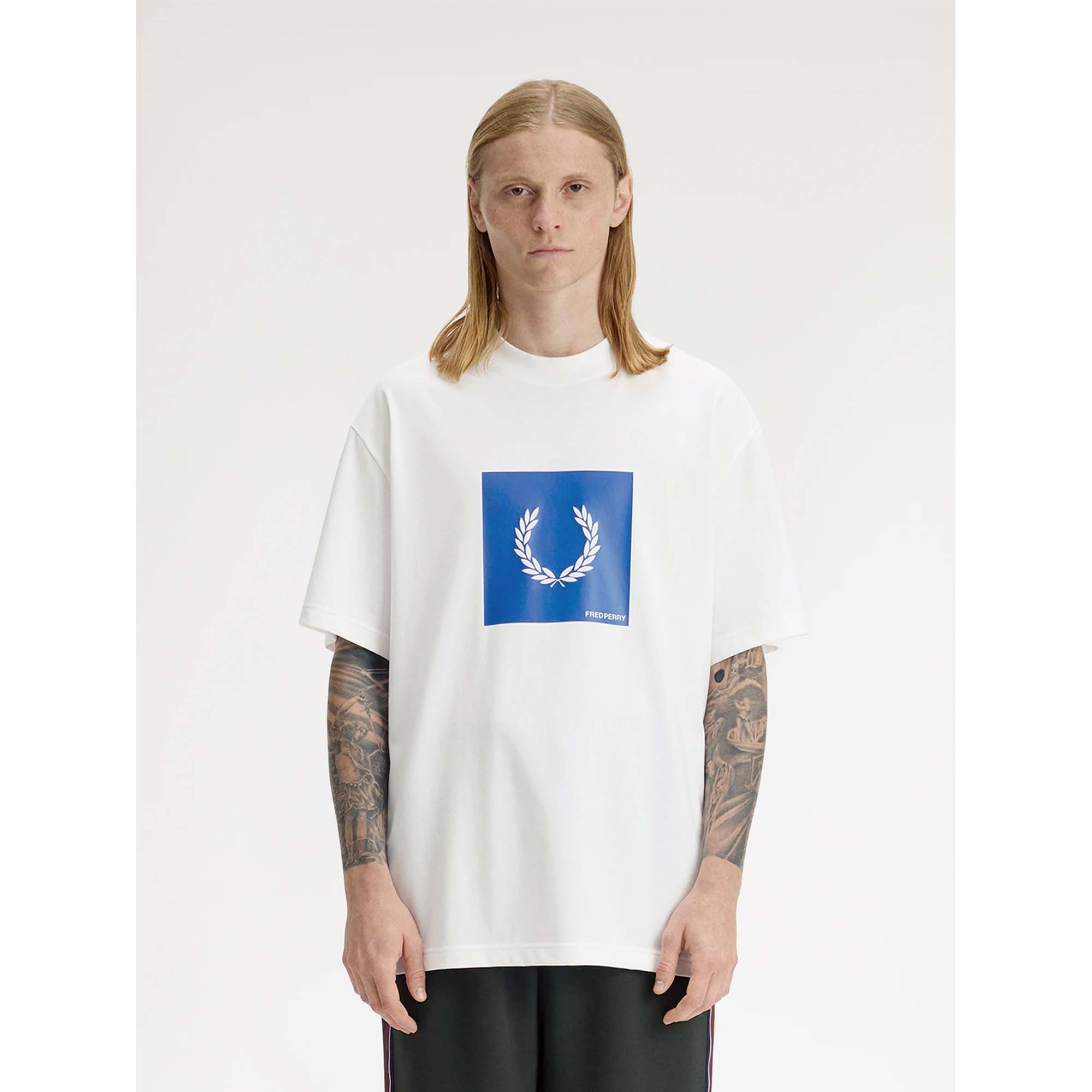 FP_BOX_GRAPHIC_T-SHIRT_M2404_129_Image_2