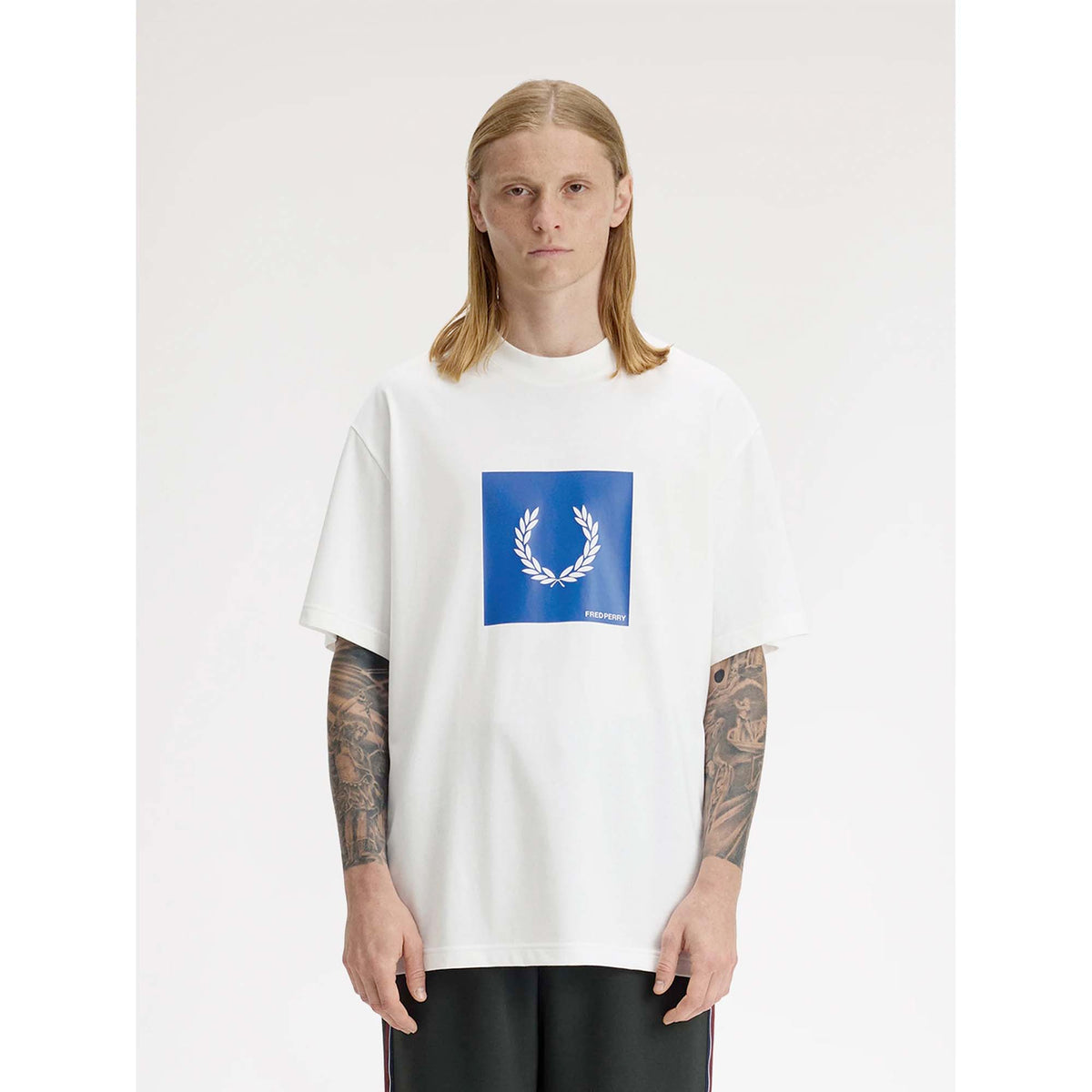 FP_BOX_GRAPHIC_T-SHIRT_M2404_129_Image_2