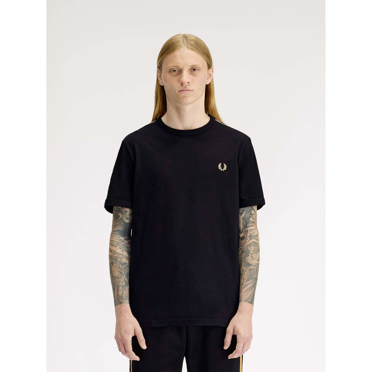 FP_CONTRAST_TAPE_RINGER_T-SHIRT_M4613_90A_Image_2