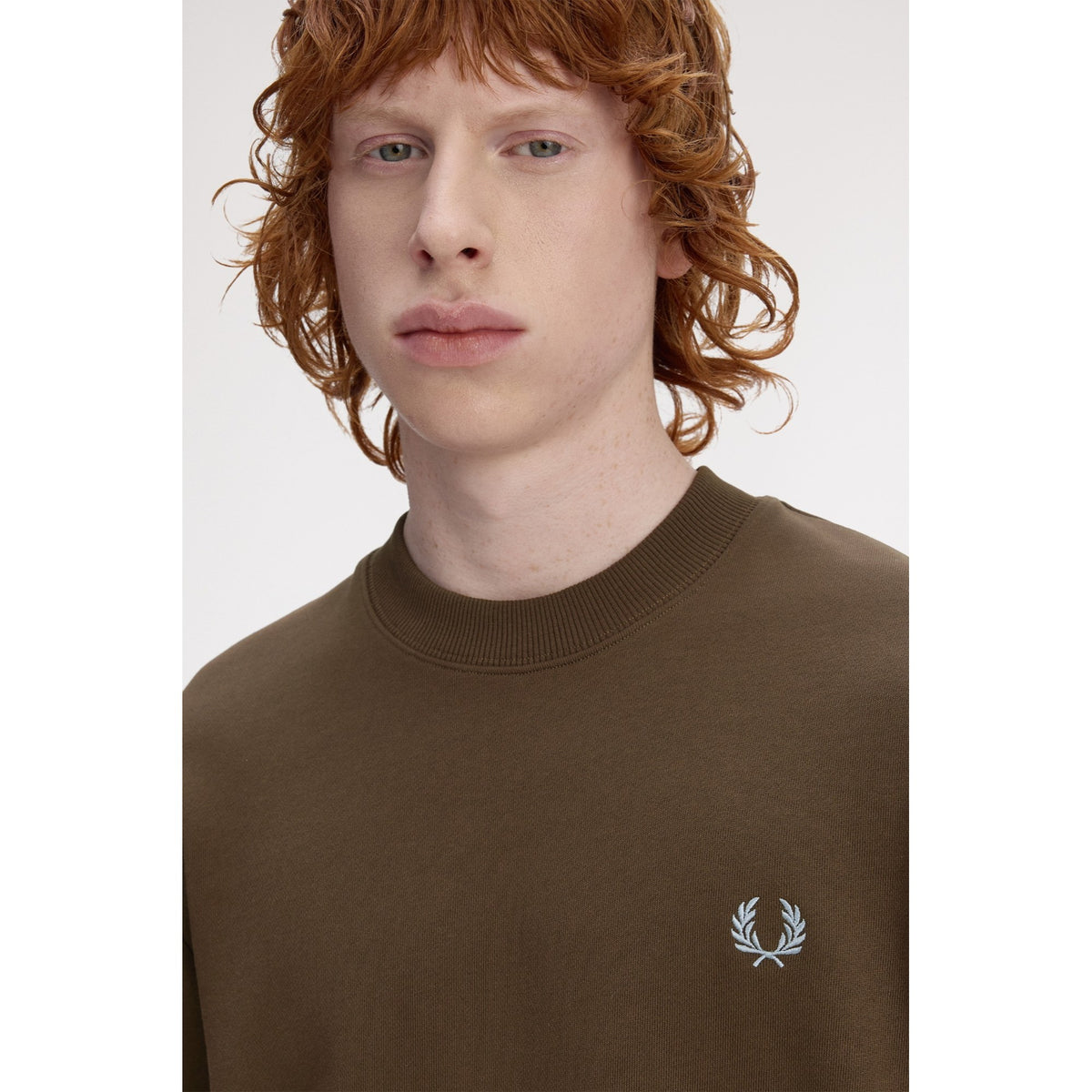 FP_CREW_NECK_SWEATSHIRT_M7535_49A_Image_4