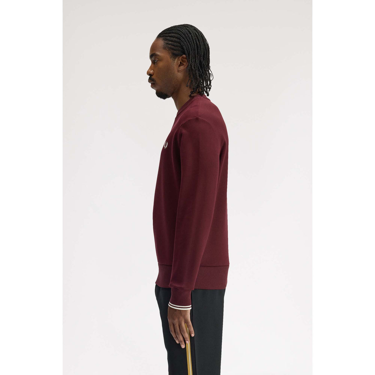 FP_CREW_NECK_SWEATSHIRT_M7535_64A_Image_3