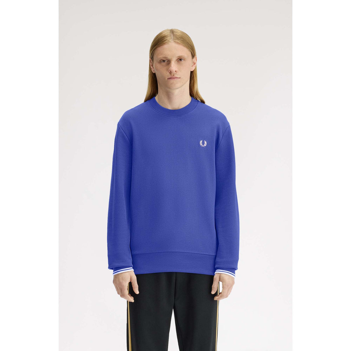 FP_CREW_NECK_SWEATSHIRT_M7535_88A_Image_2
