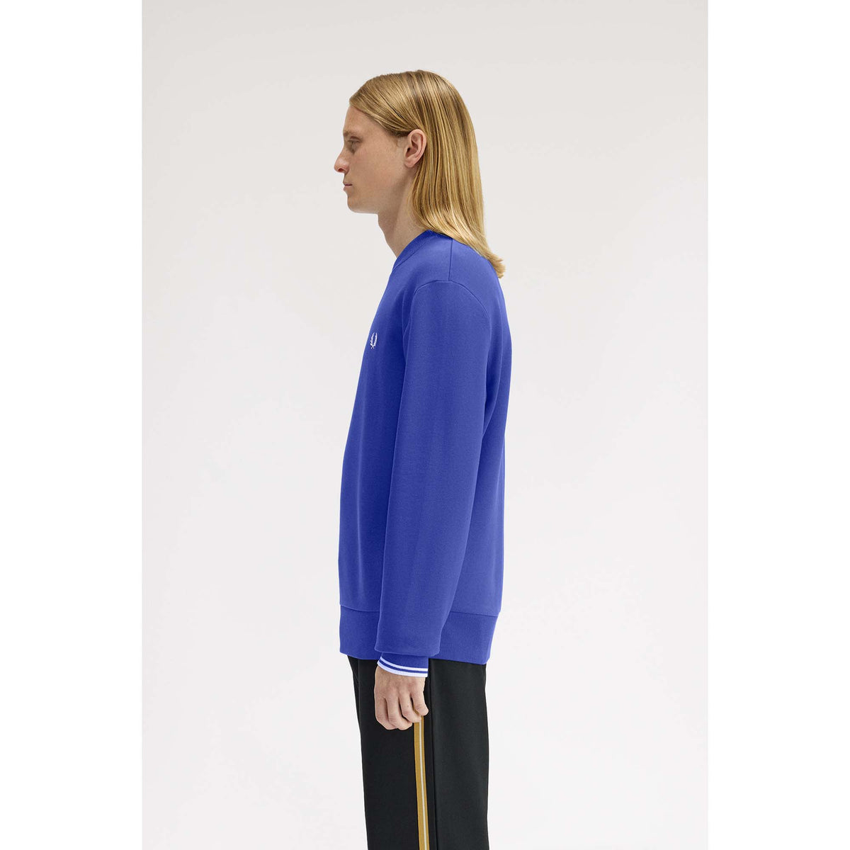 FP_CREW_NECK_SWEATSHIRT_M7535_88A_Image_3