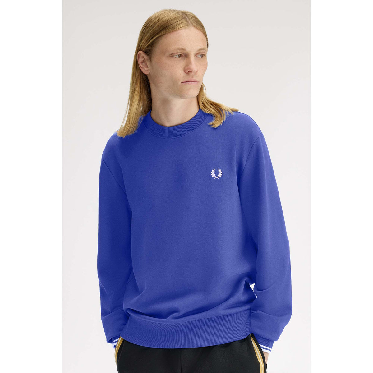FP_CREW_NECK_SWEATSHIRT_M7535_88A_Image_5