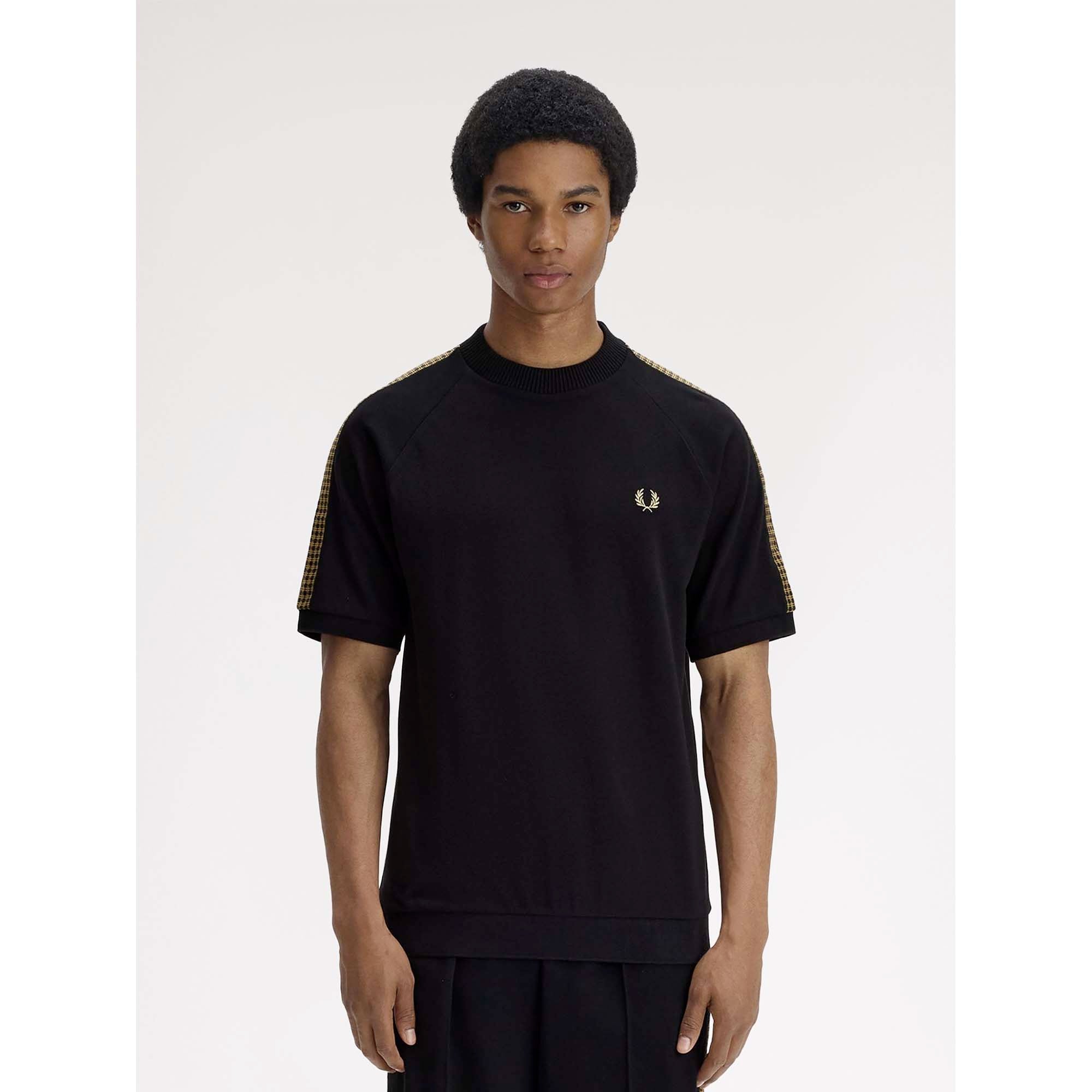 FP_CROSS_TAPE_T-SHIRT_M2307_102_Image_2