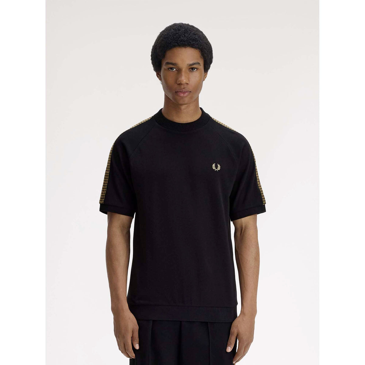 FP_CROSS_TAPE_T-SHIRT_M2307_102_Image_2