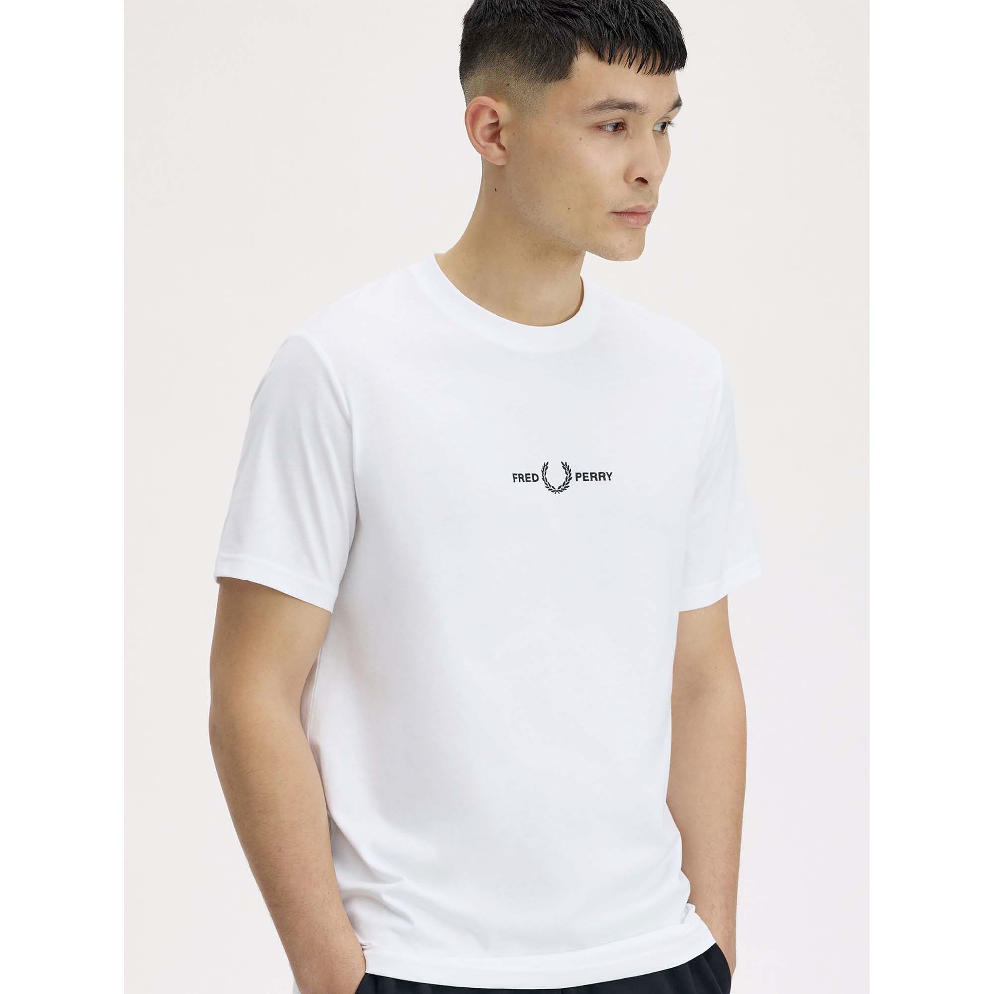FP_EMBROIDERED_T-SHIRT_M4580_100_Image_5
