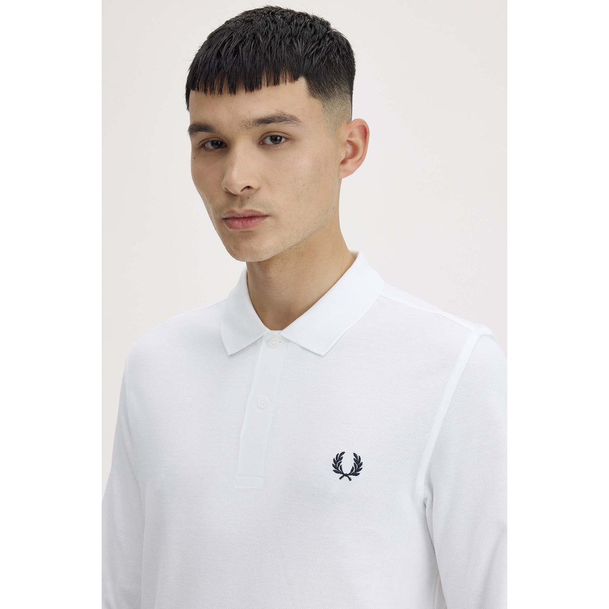 FP_LONG_SLEEVE_FRED_PERRY_SHIRT_M6006_100_Image_5