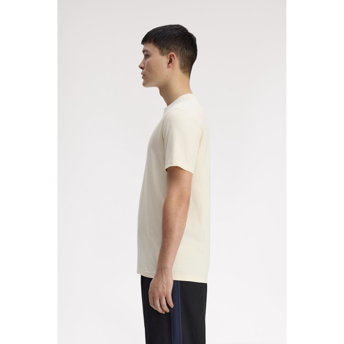 FP_OUTLINE_LAUREL_WREATH_T-SHIRT_M1775_560_Image_3