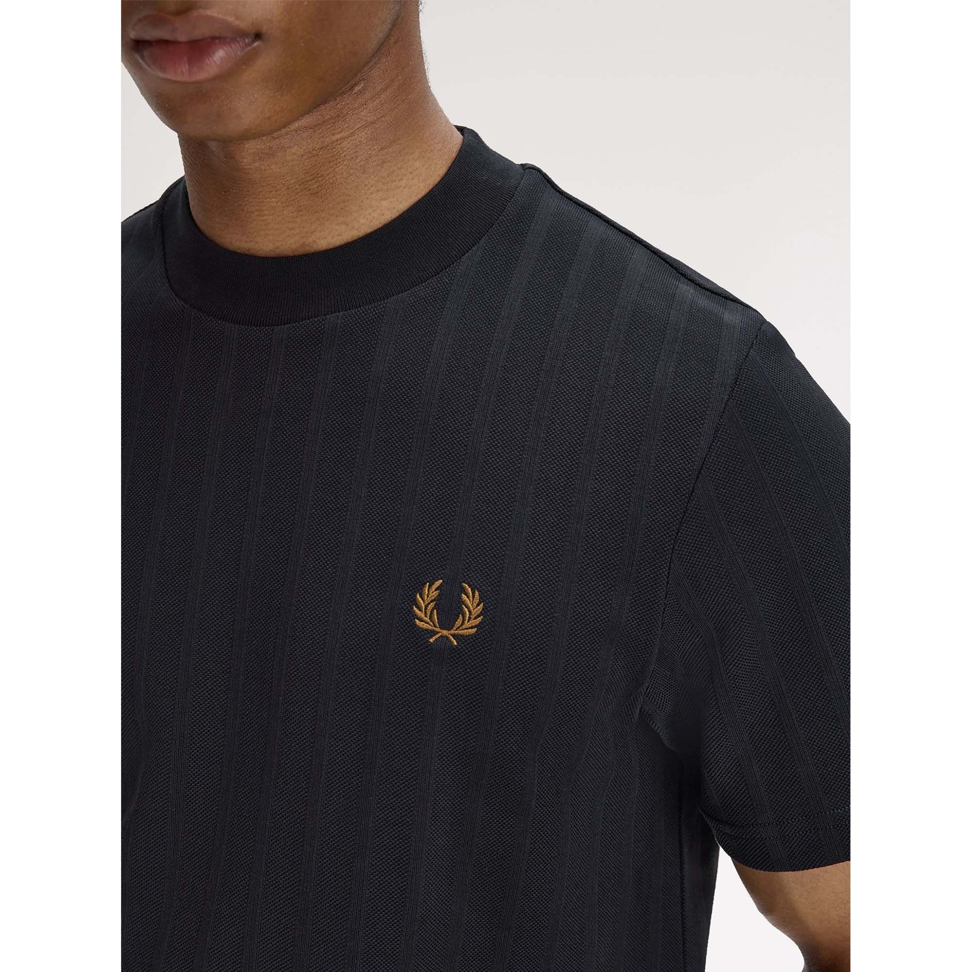 FP_POCKET_DETAIL_PIQUE_T-SHIRT_M2395_102_Image_6