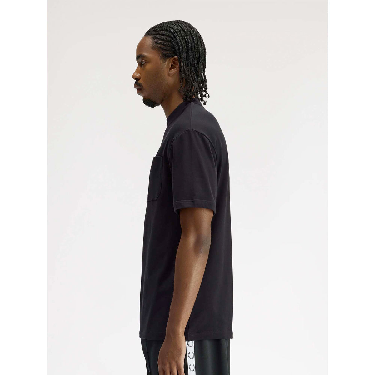 FP_POCKET_DETAIL_T-SHIRT_M2408_102_Image_3