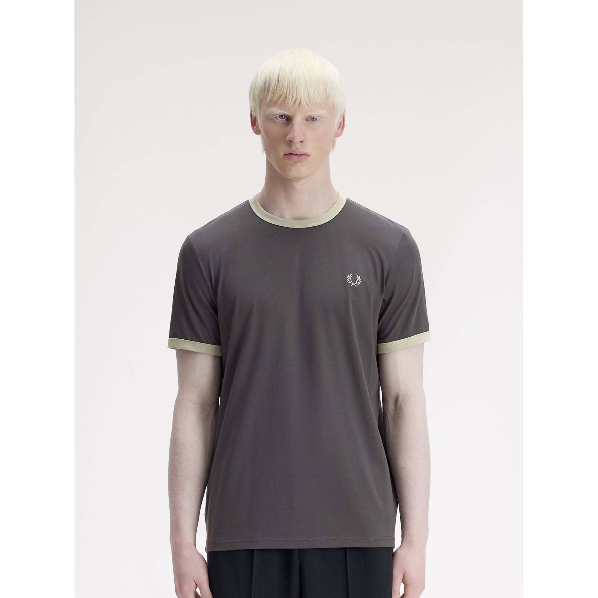 FP_RINGER_T-SHIRT_M3519_32B_Image_2
