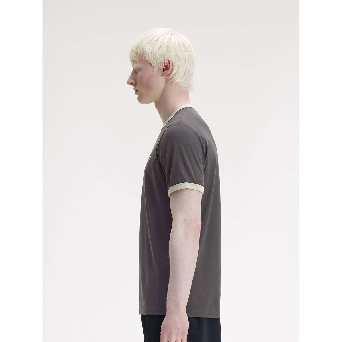FP_RINGER_T-SHIRT_M3519_32B_Image_3
