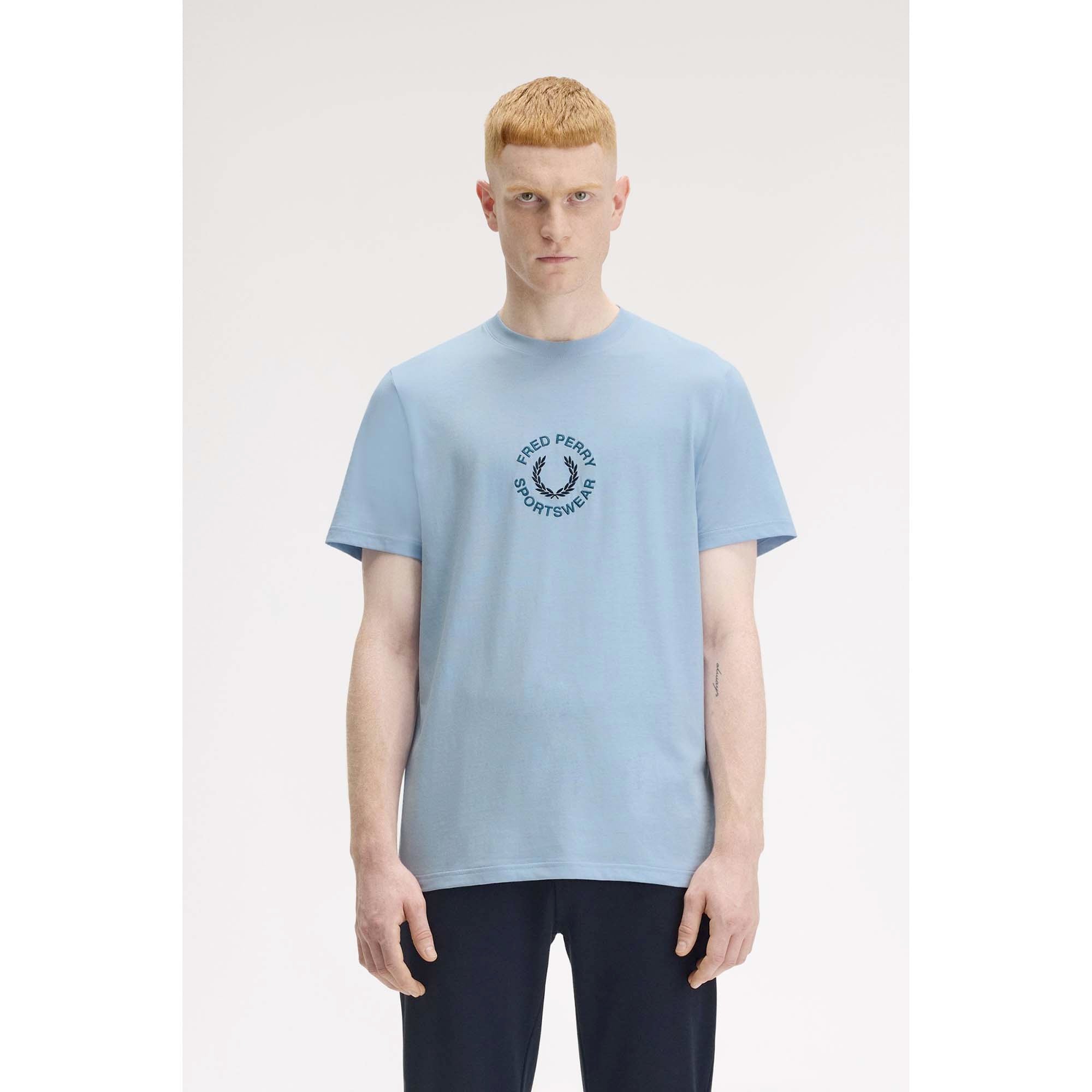 FP_SPORTSWEAR_GRAPHIC_M9908_146_Image_3