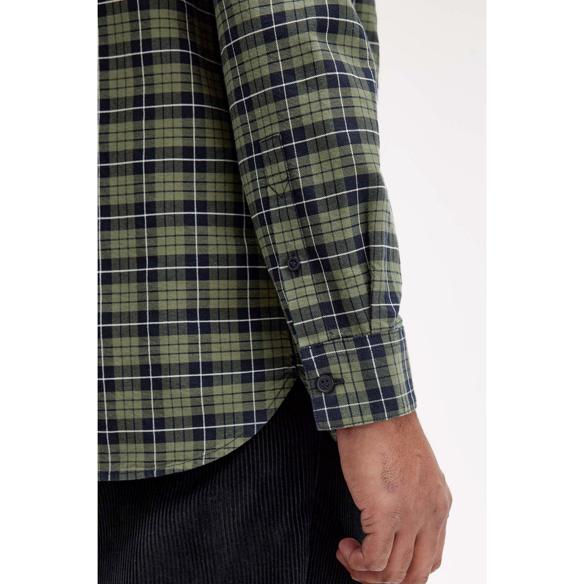 FP_TARTAN_OXFORD_SHIRT_M8504_W19_Image_5