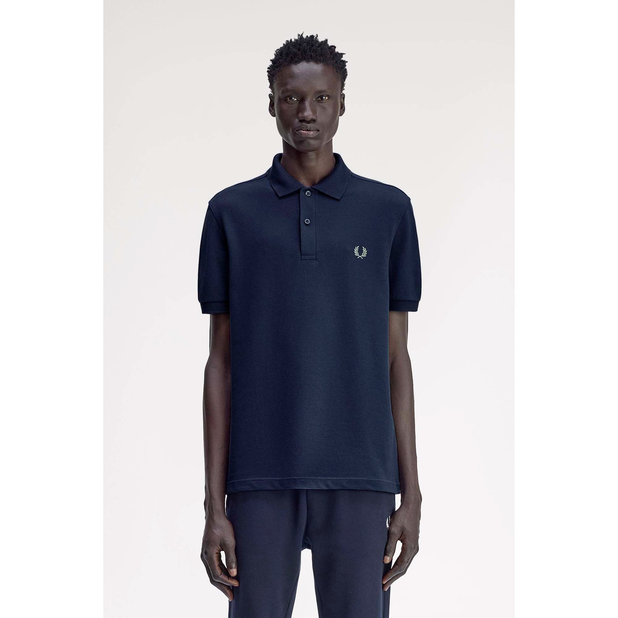 FP_THE_FRED_PERRY_SHIRT_M6000_Z65_Image_2