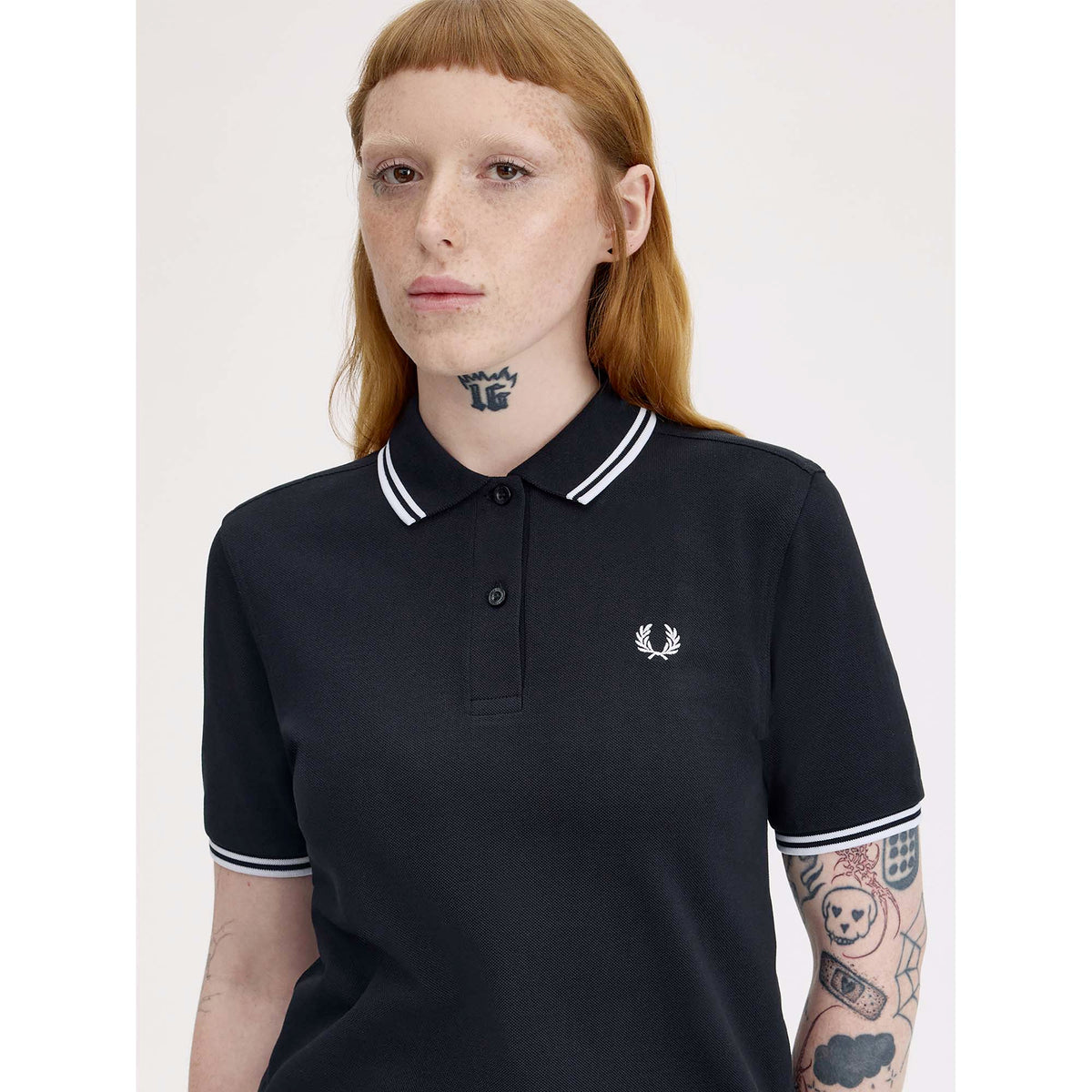 FP_TWIN_TIPPED_FRED_PERRY_SHIRT_G3600_350_Image_4