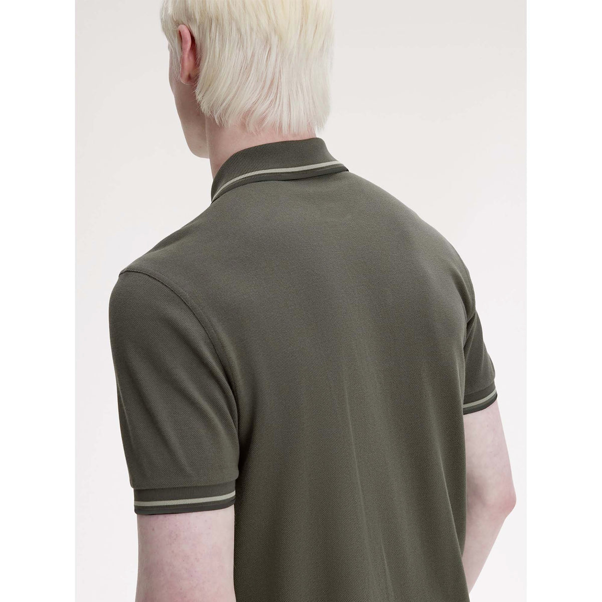 FP_TWIN_TIPPED_FRED_PERRY_SHIRT_M3600_04B_Image_5