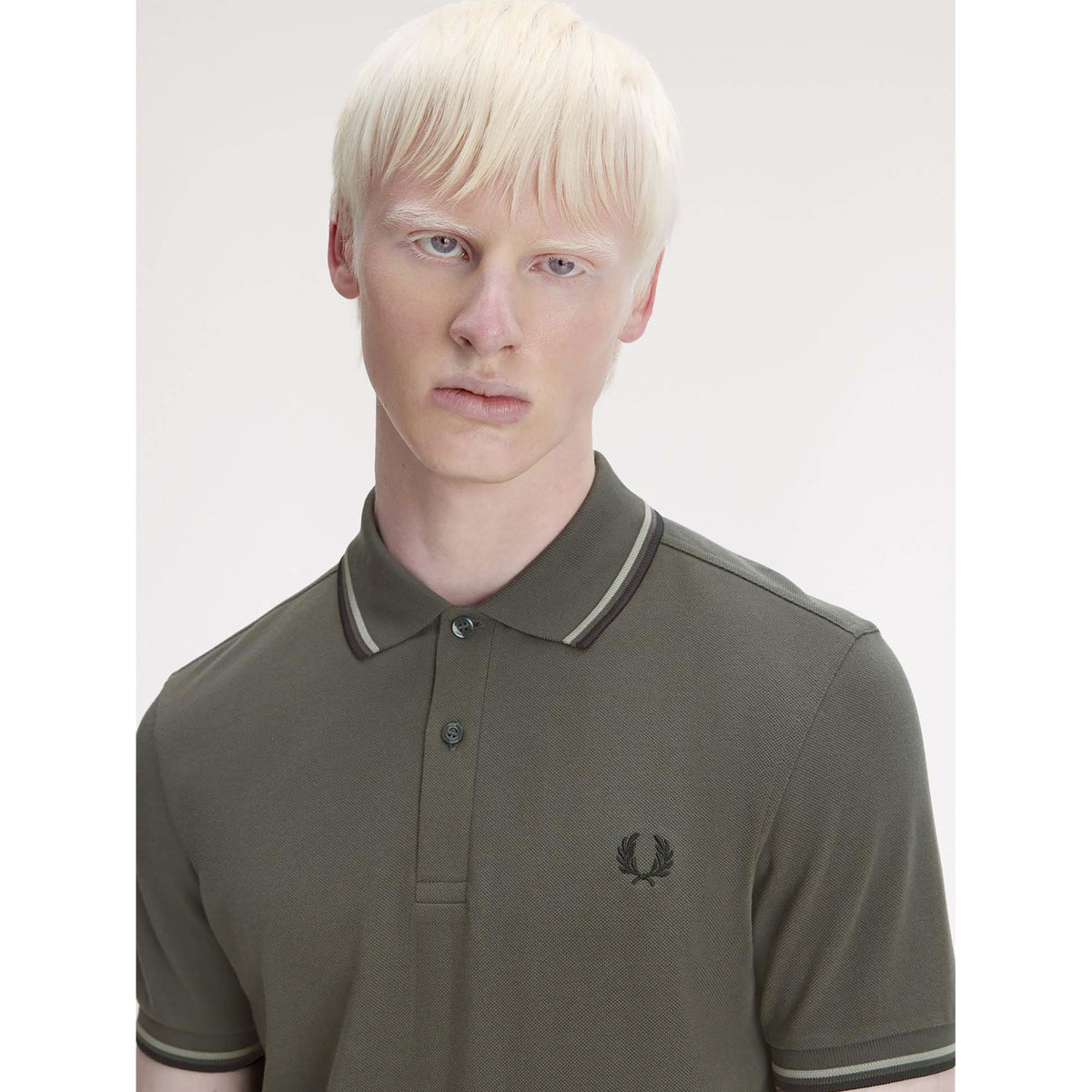 FP_TWIN_TIPPED_FRED_PERRY_SHIRT_M3600_04B_Image_6