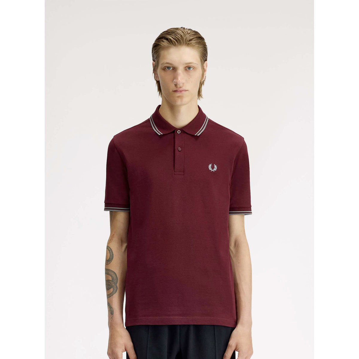 FP_TWIN_TIPPED_FRED_PERRY_SHIRT_M3600_08B_Image_2
