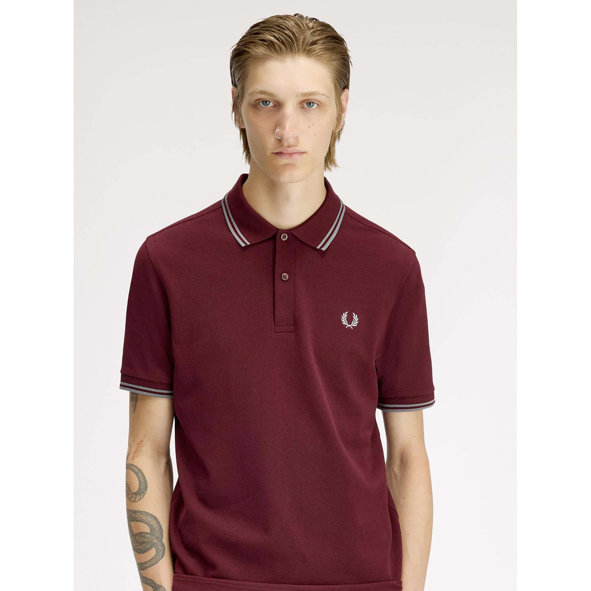 FP_TWIN_TIPPED_FRED_PERRY_SHIRT_M3600_08B_Image_5