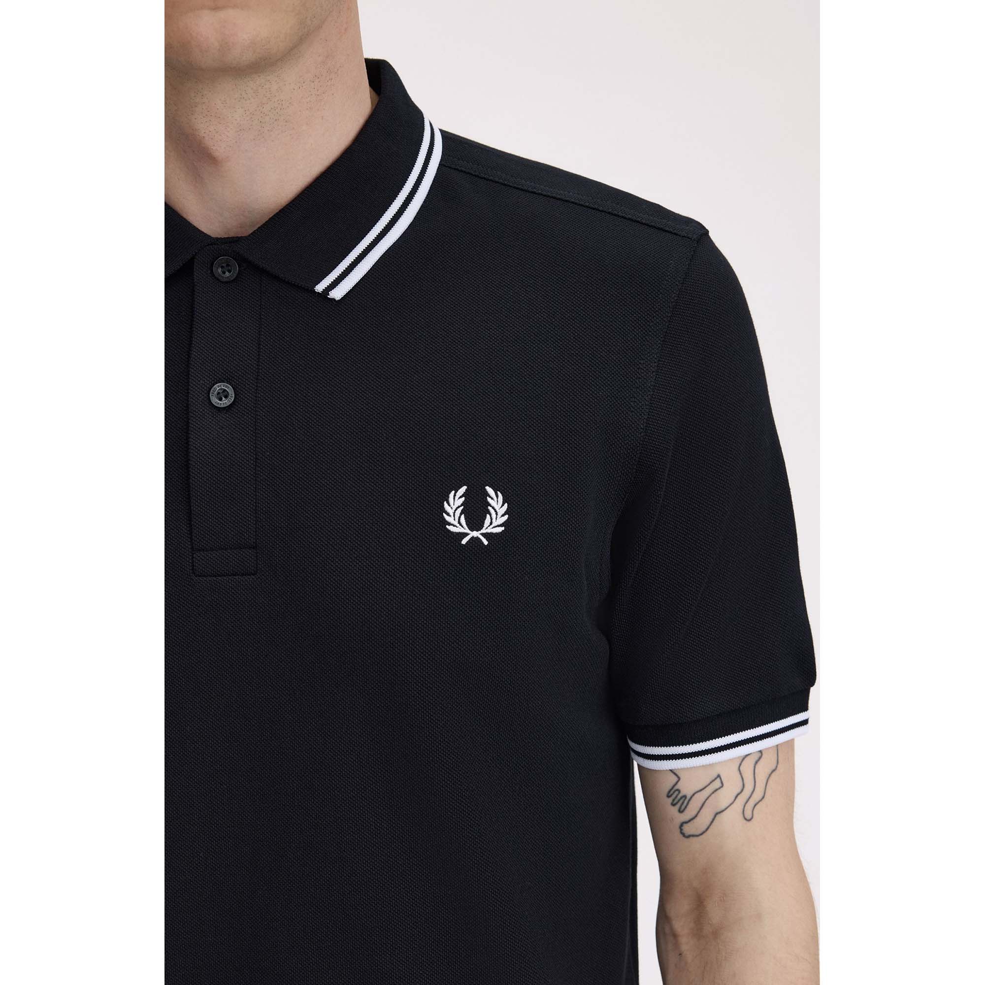 FP_TWIN_TIPPED_FRED_PERRY_SHIRT_M3600_350_Image_5